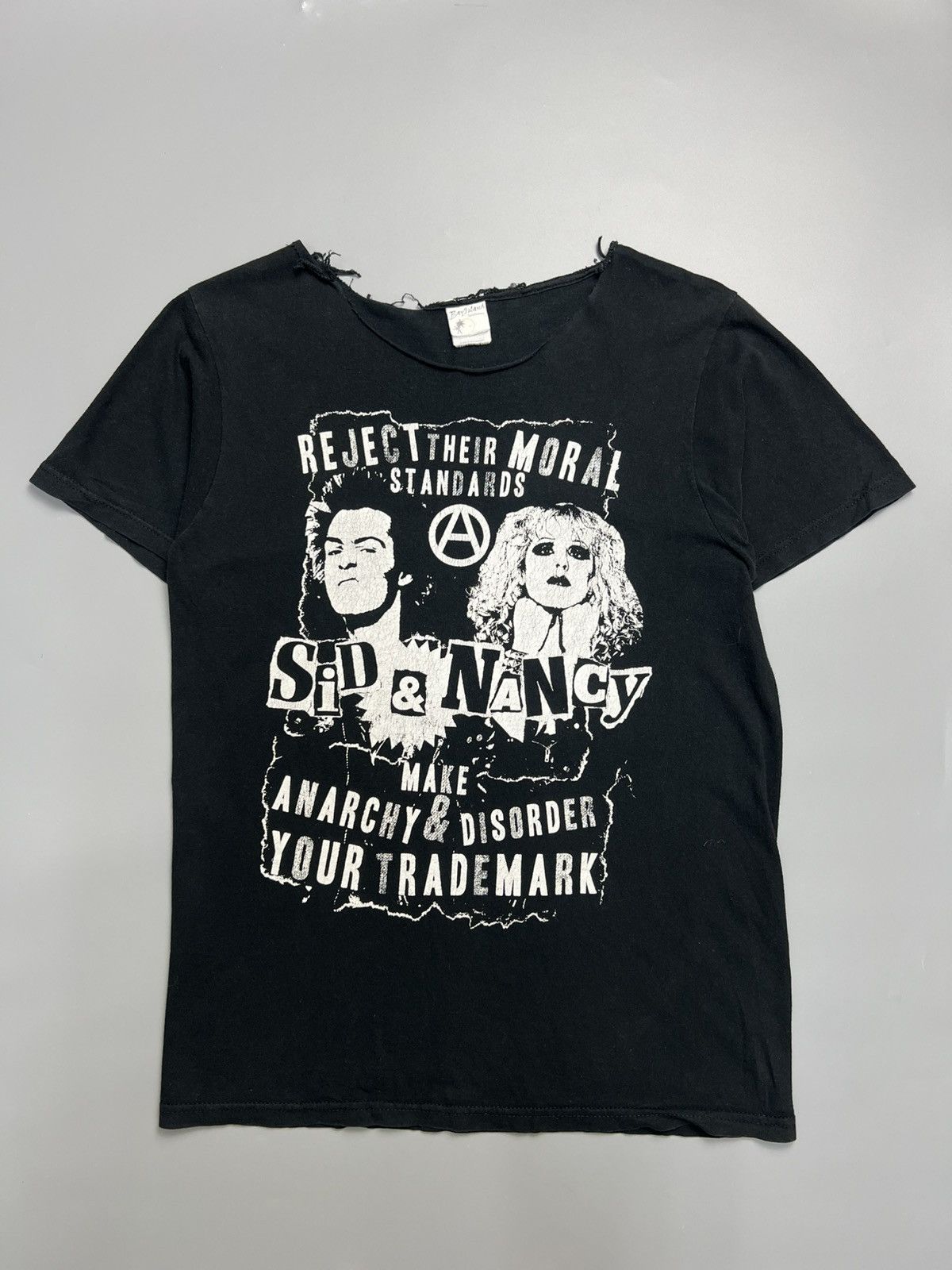 Band Tees × Seditionaries × Vintage Vintage Sid & Nancy 'Reject their Morals' Band Tee Size US M / EU 48-50 / 2 - 1 Thumbnail