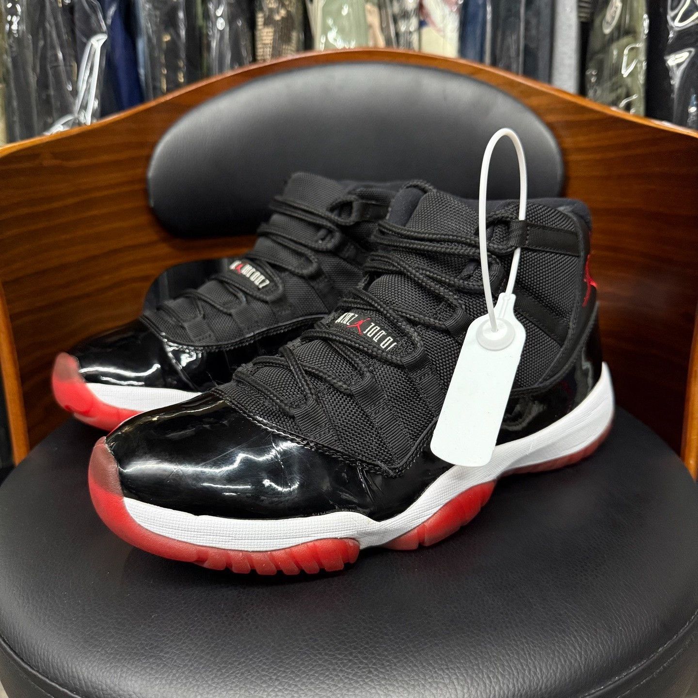 Nike Nike AJ11 Black Lowtop Sneakers 9.5 Men Size US 9.5 / EU 42-43 - 1 Thumbnail