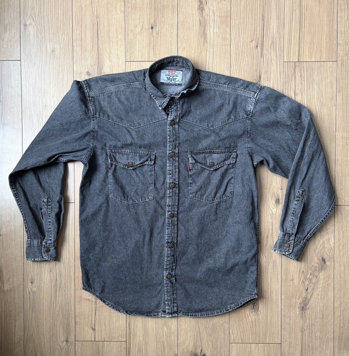 Levi's Vintage Clothing Levis Vintage Gray Heavy Denim Jeans Shirt Size US M / EU 48-50 / 2 - 1 Thumbnail