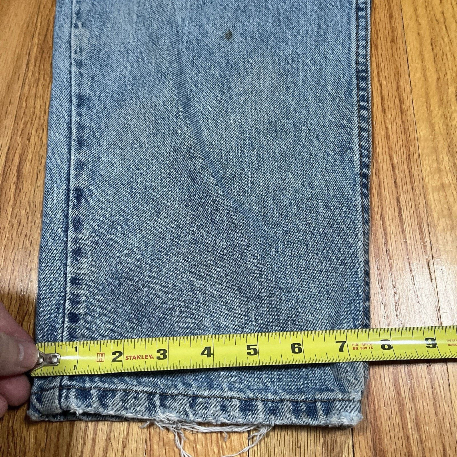 Levi's VTG 90s Levi's 550 Orange Tab Jeans Mens Relaxed Fit Tapered Size US 37 - 6 Thumbnail