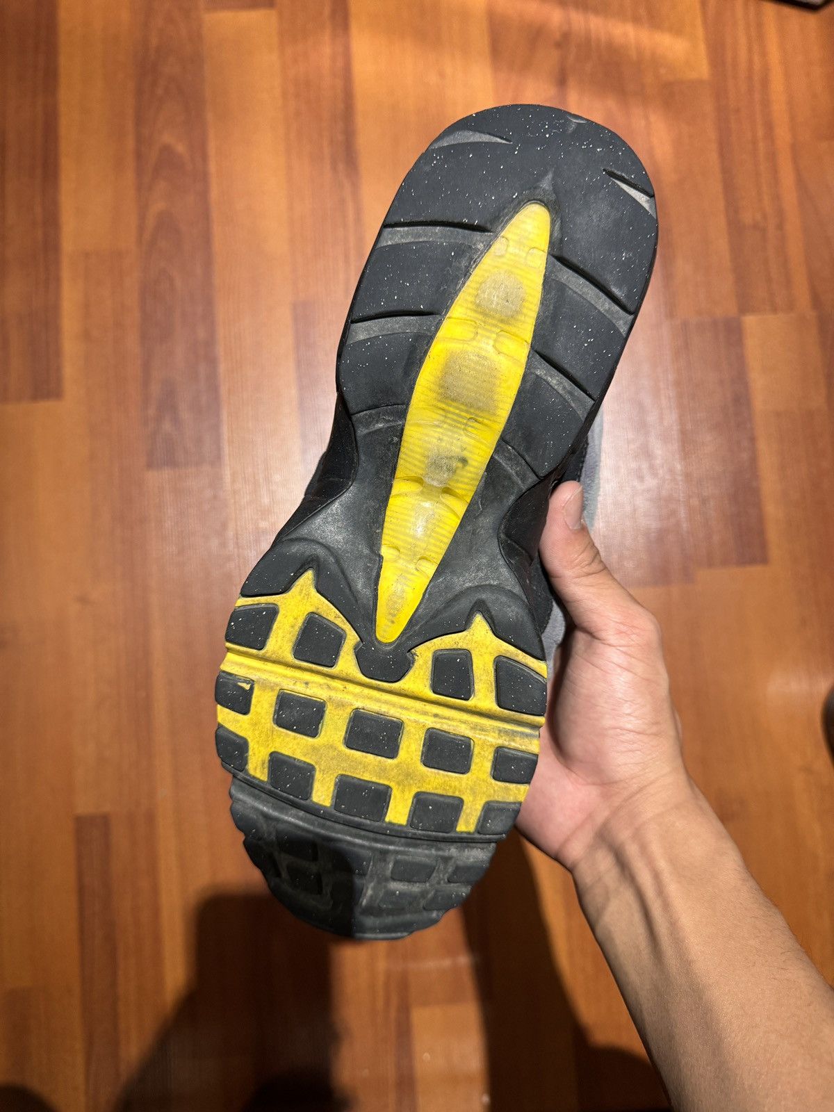 Nike 2014 Nike Air Max 95 Tour Yellow Grey Size US 10.5 / EU 43-44 - 9 Thumbnail
