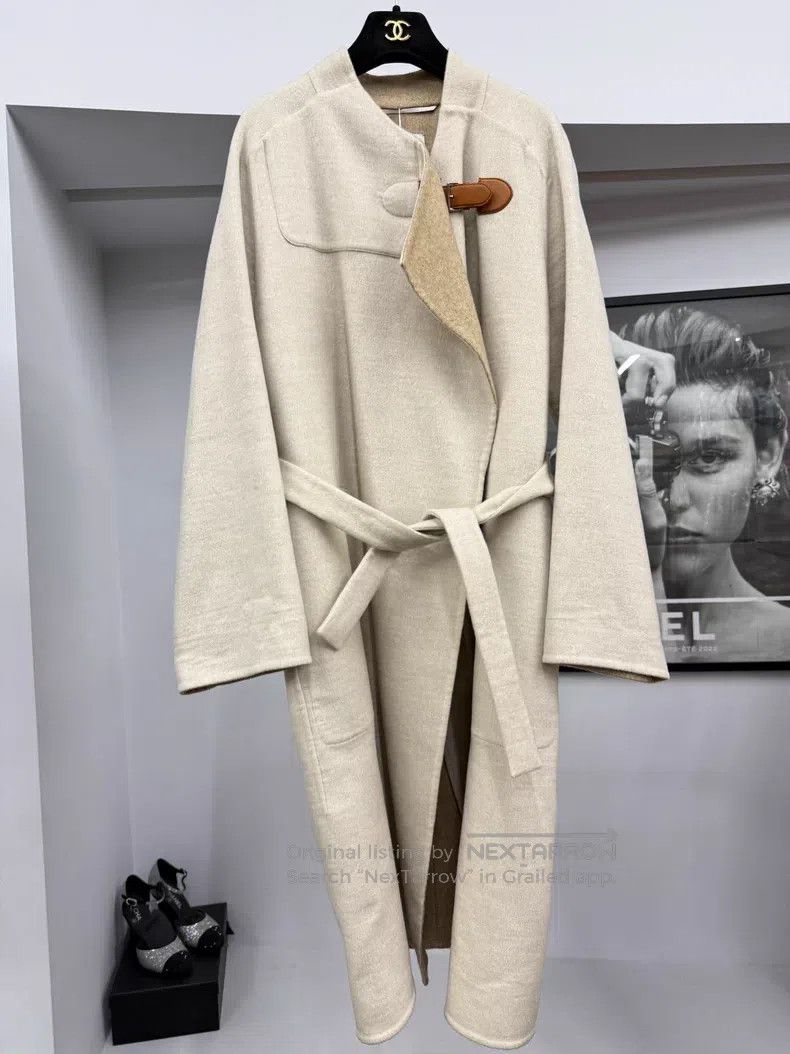 Hermes Hermes Oatmeal color double-sided cashmere coat Size XXS / US 00 / IT 34 - 1 Thumbnail