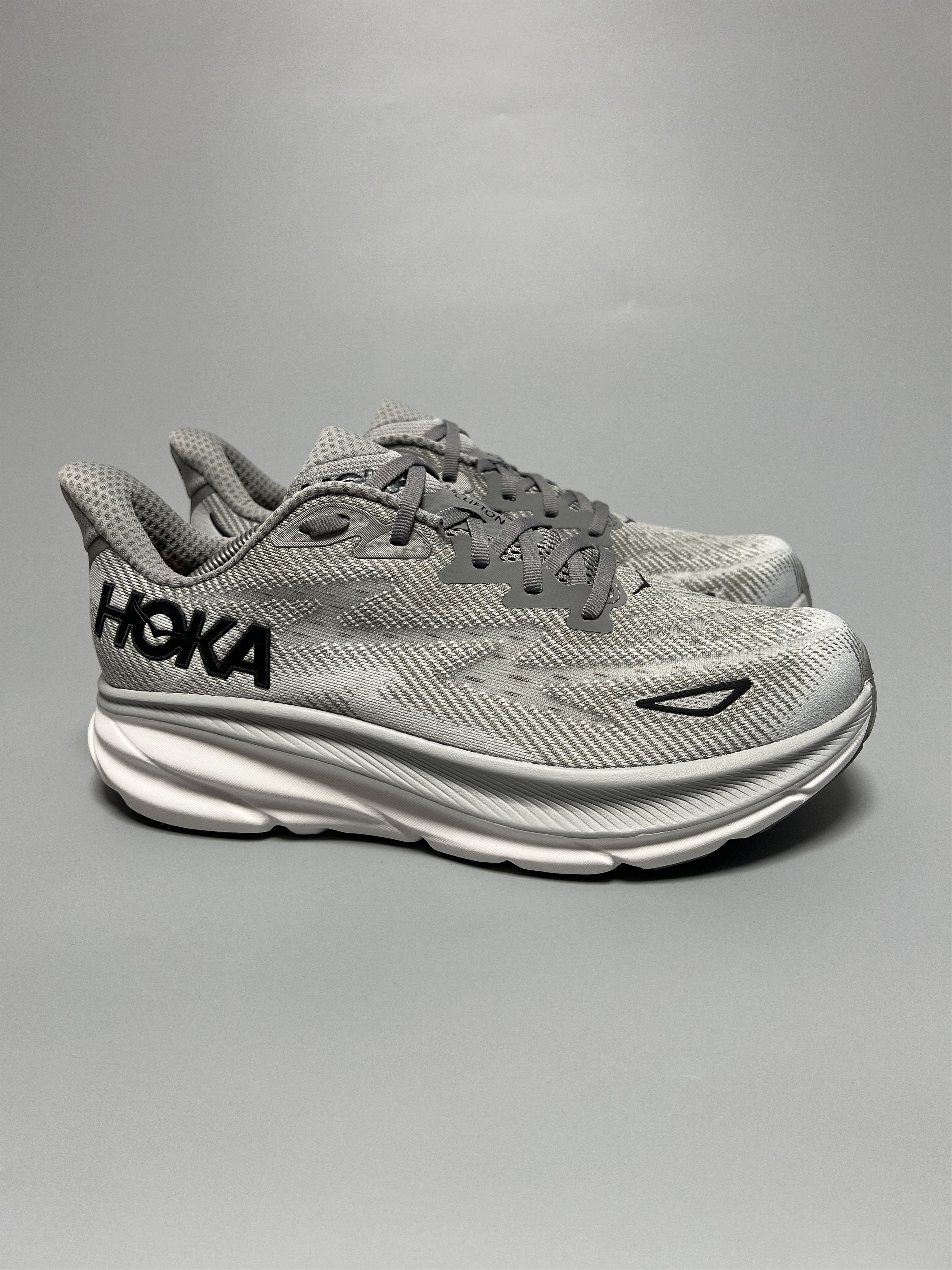 Hoka 10EE Hoka One One Clifton 9 Wide Running Shoes Walking Gym Size US 10 / EU 43 - 1 Thumbnail
