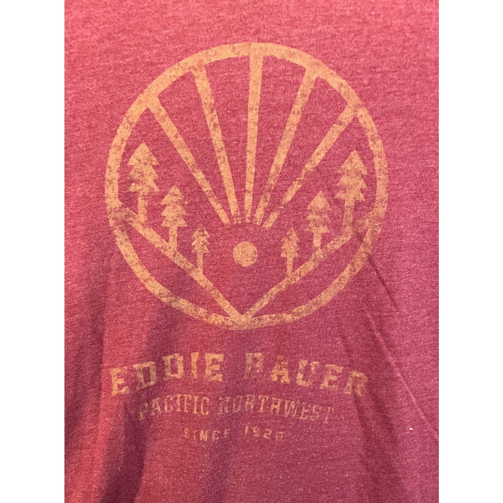 Eddie Bauer Eddie Bauer Logo T-Shirt Size L Regular Short Sleeve Men Red Size US L / EU 52-54 / 3 - 2 Thumbnail