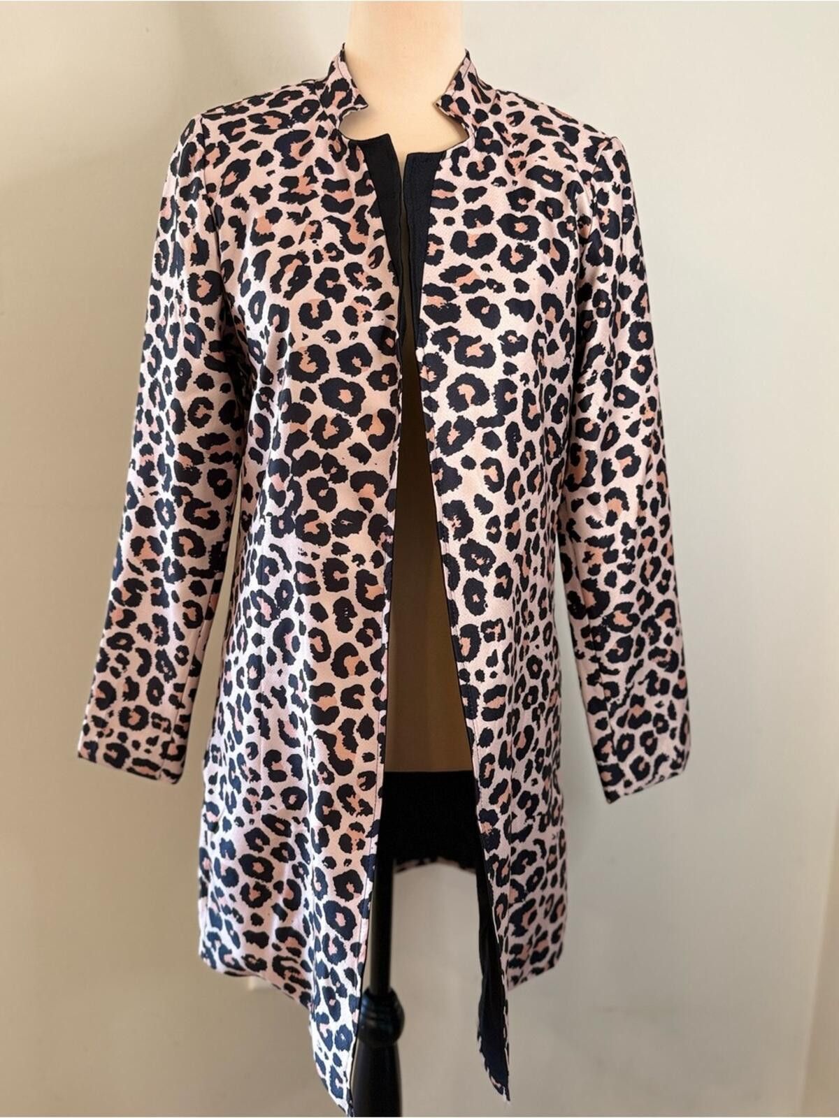 Other Leopard print chic open front lightweight jacket SZ SM Size S / US 4 / IT 40 - 6 Thumbnail