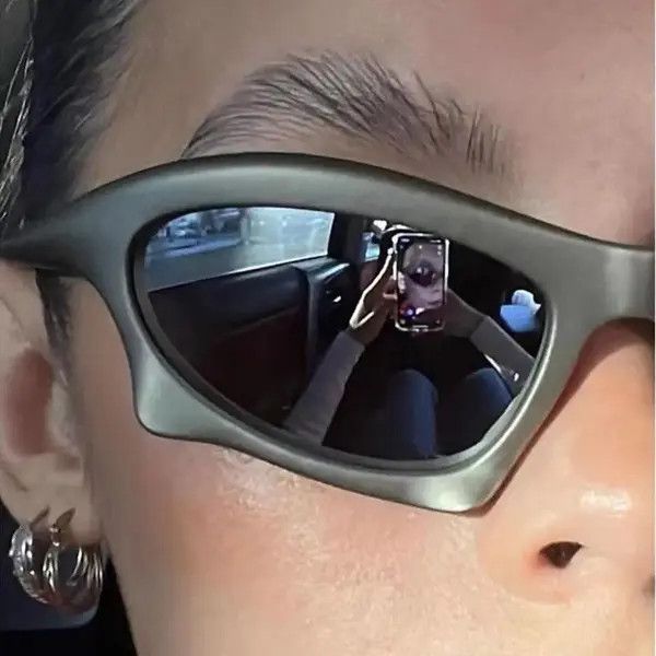 VIBE Retro punk sunglasses y2k Size ONE SIZE - 6 Thumbnail