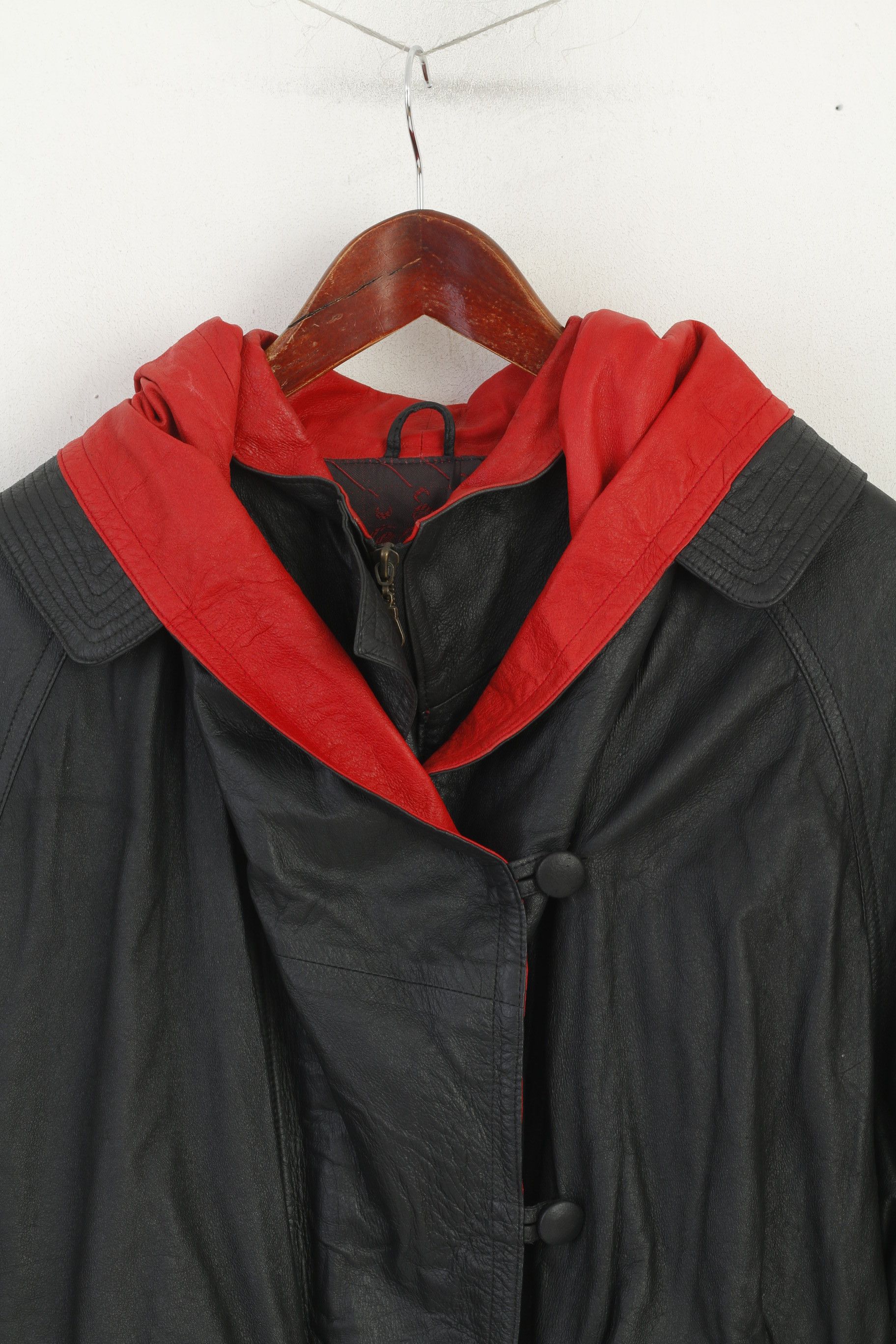 Vintage Vintage Women L Leather Jacket Black Red Hood 3968 Size L / US 10 / IT 46 - 6 Thumbnail