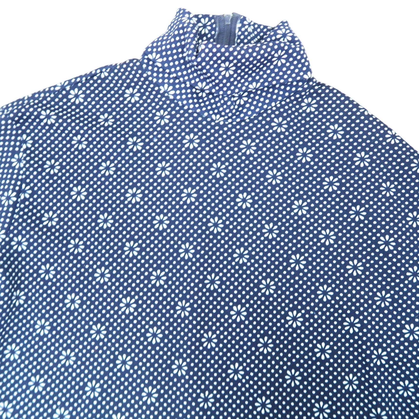 Vintage VINTAGE 70s Navy Blue White Polka Dot Floral Stretchy Turtleneck Top M Women Long Sleeve Shirt Size M / US 6-8 / IT 42-44 - 2 Thumbnail
