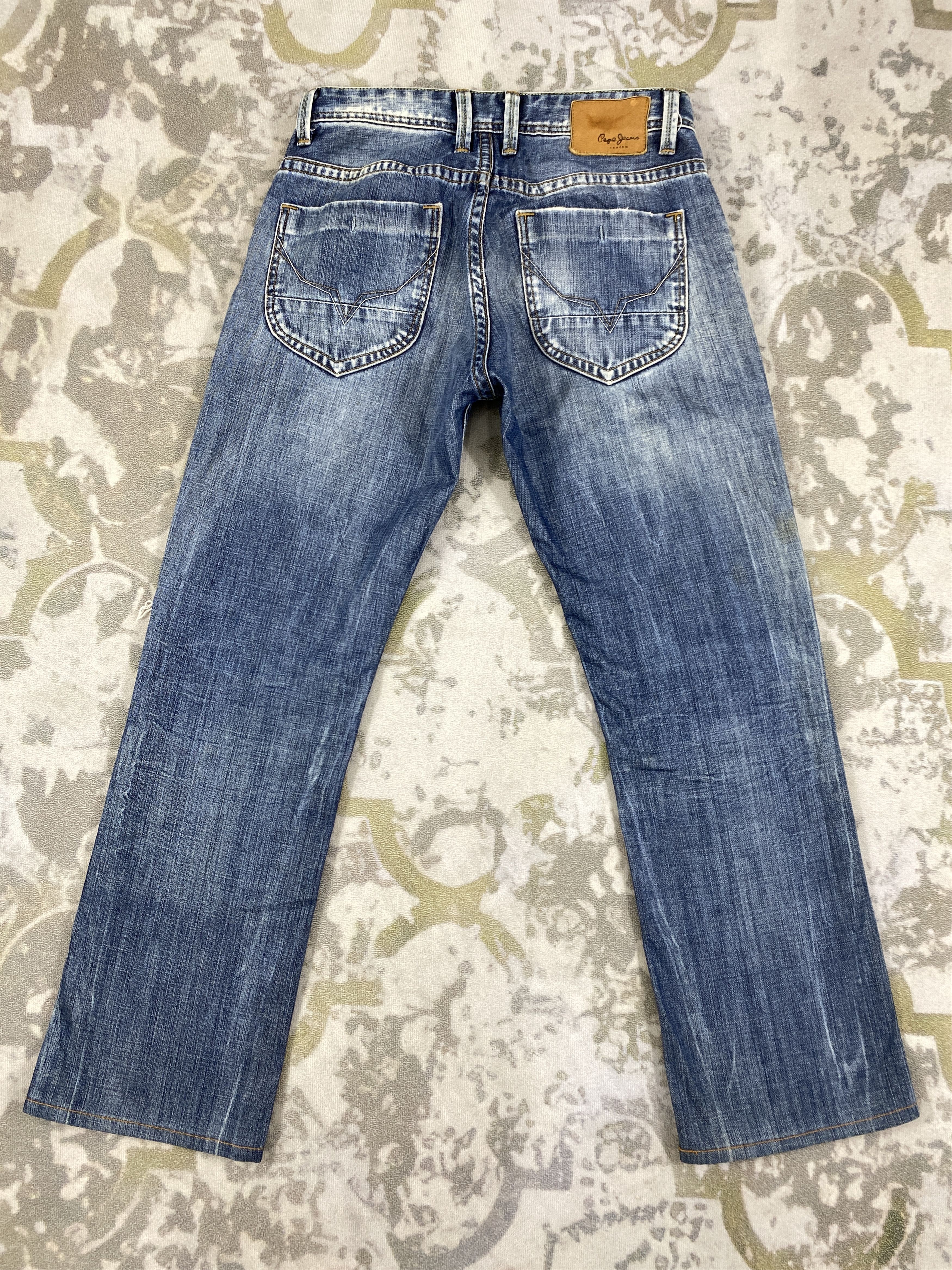 Le Grande Bleu (L.G.B.) Vintage pepe Jeans lgb style 30x29 - JN 3021 Size US 30 / EU 46 - 1 Thumbnail