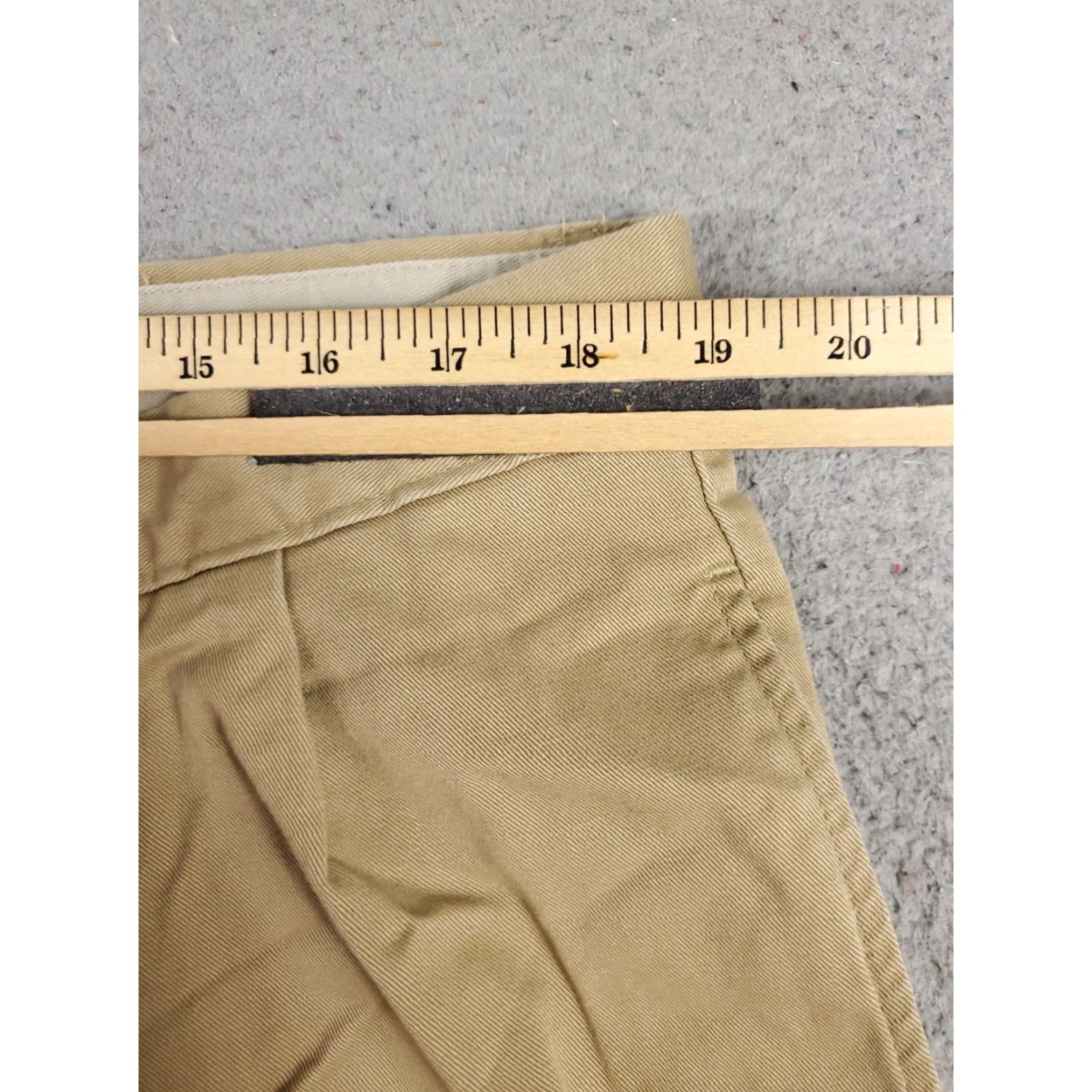 Tommy Hilfiger Tommy Hilfiger Chino Pants Mens 38x32 Beige Pleated Regular Fit Casual Workwear Size US 38 / EU 54 - 4 Thumbnail