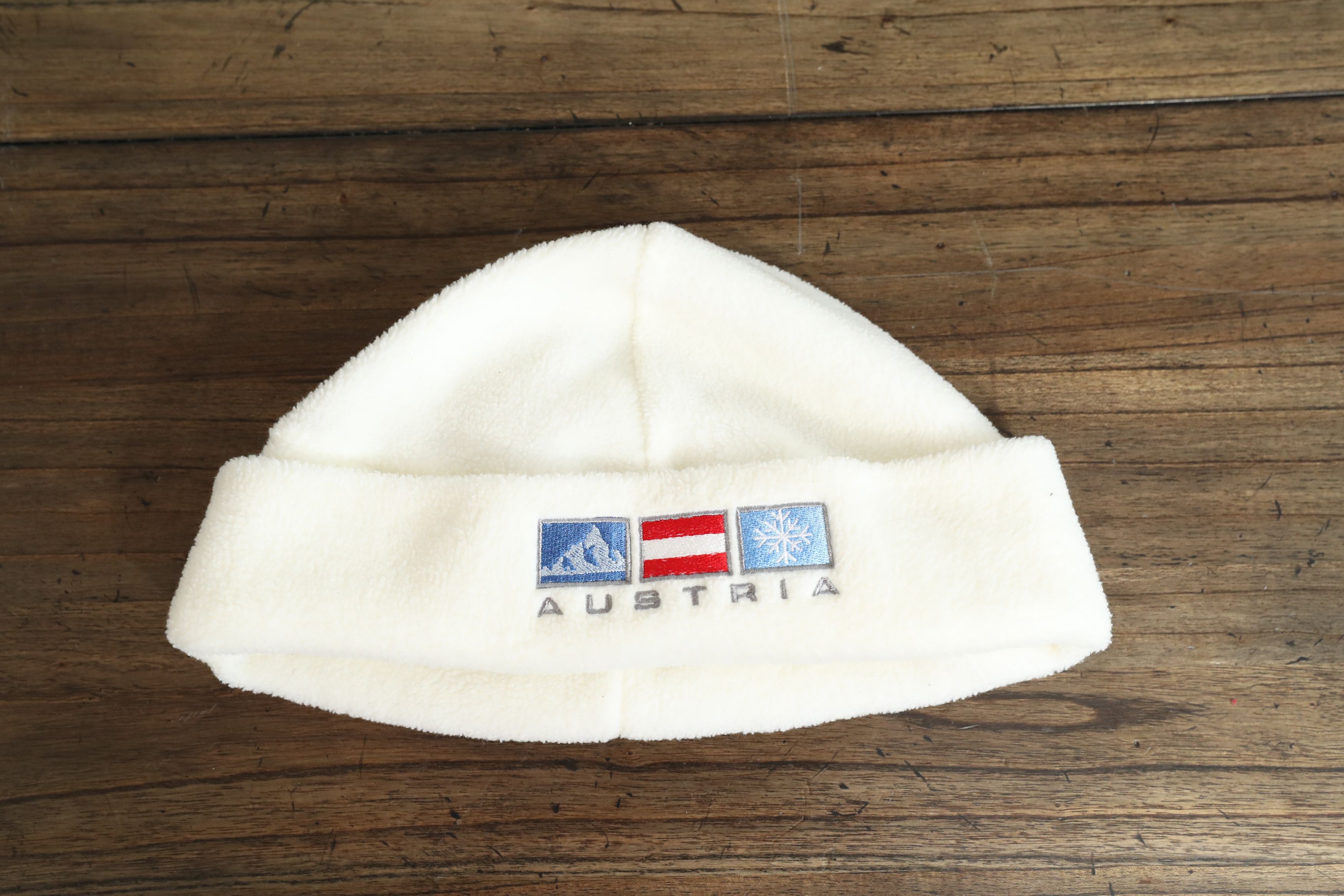 Vintage TAGO White Fleece Austria Beanie (OS) Size ONE SIZE - 2 Thumbnail