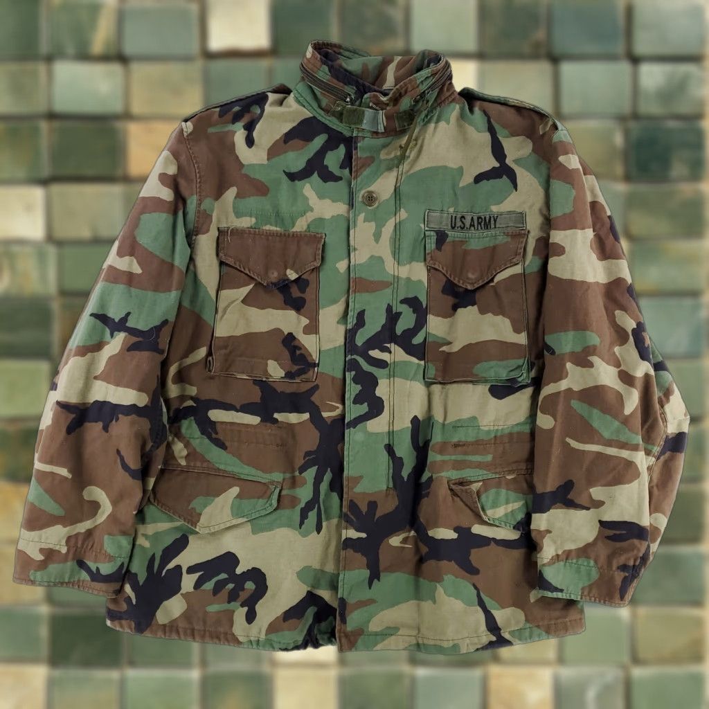 Vintage **M65 Woodland Camo Cold Weather Men's Jacket L** User: M65 Woodland Camo Cold Weather Men's Jacket L Size US L / EU 52-54 / 3 - 1 Thumbnail