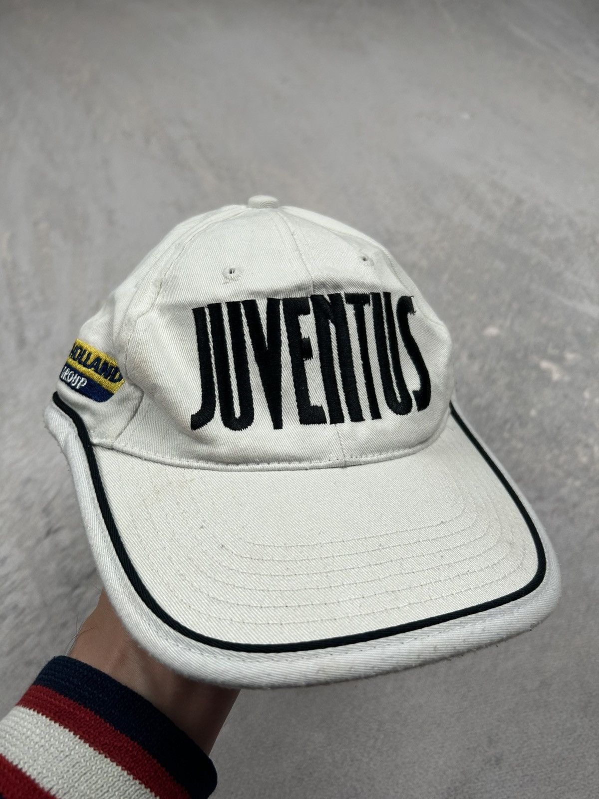 Vintage Vintage Juventus FC Soccer Football Hat Cap Rare 90s Hype Size ONE SIZE - 1 Thumbnail