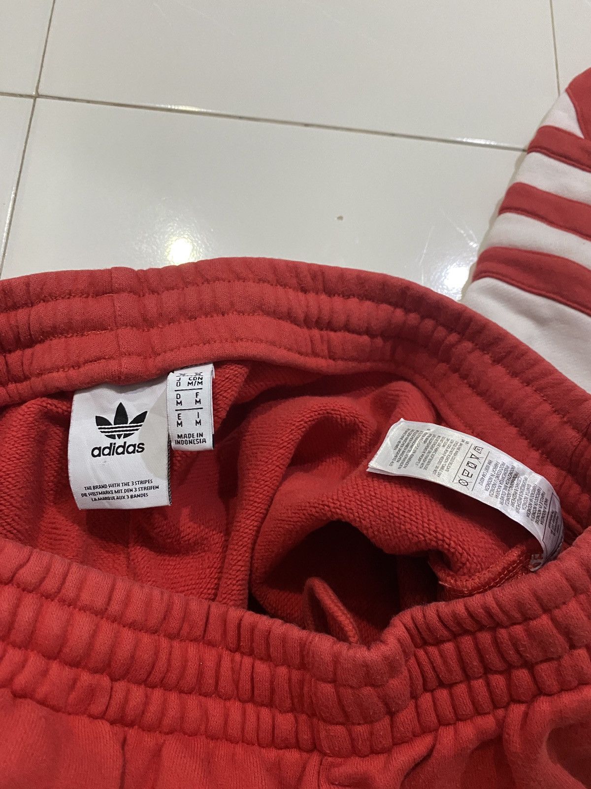 Adidas Adidas big logo trefoil Size US 32 / EU 48 - 3 Thumbnail