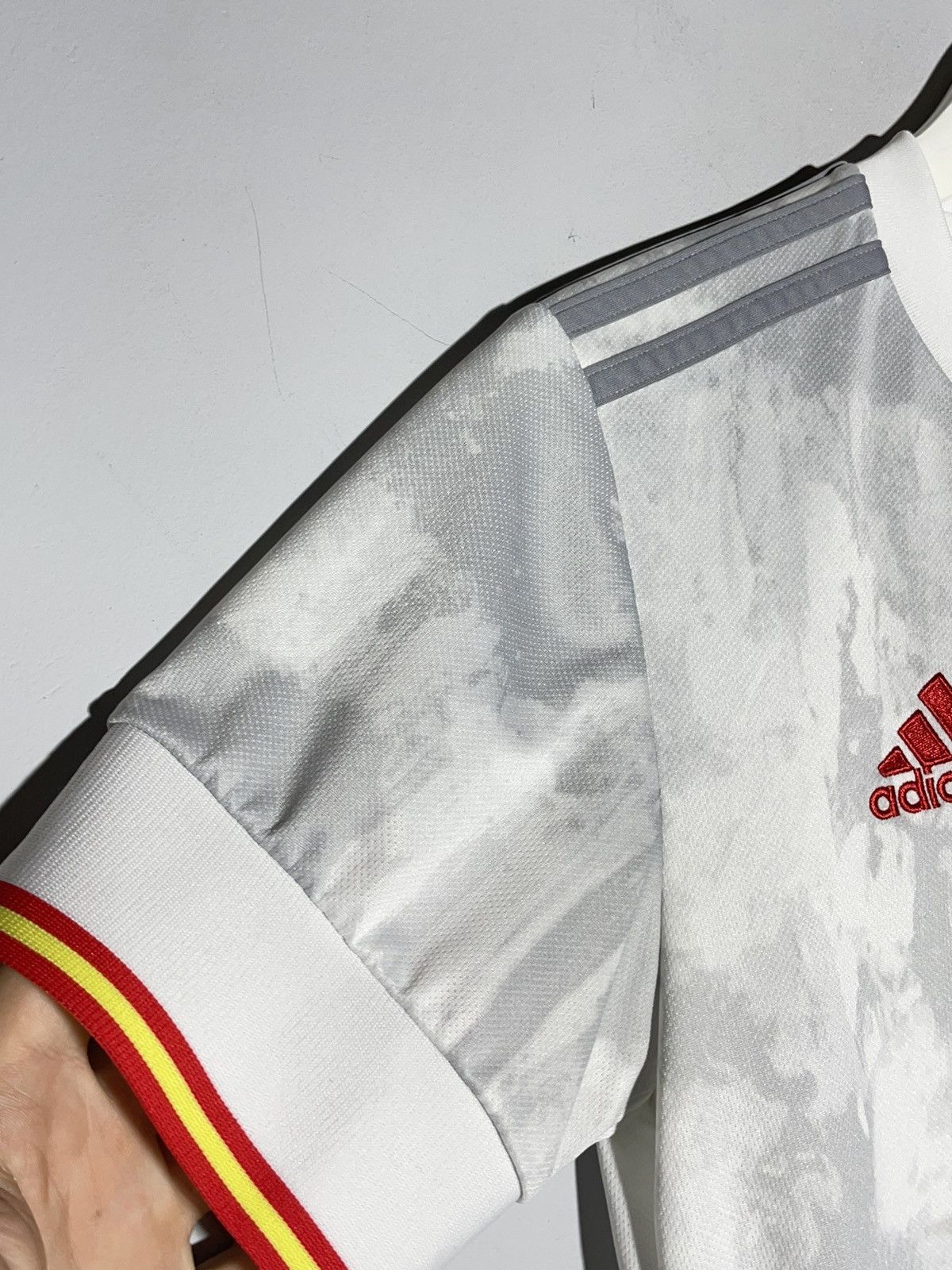 Adidas National Team Spain Adidas 2020 Away Football Shirt Size US XS / EU 42 / 0 - 4 Thumbnail