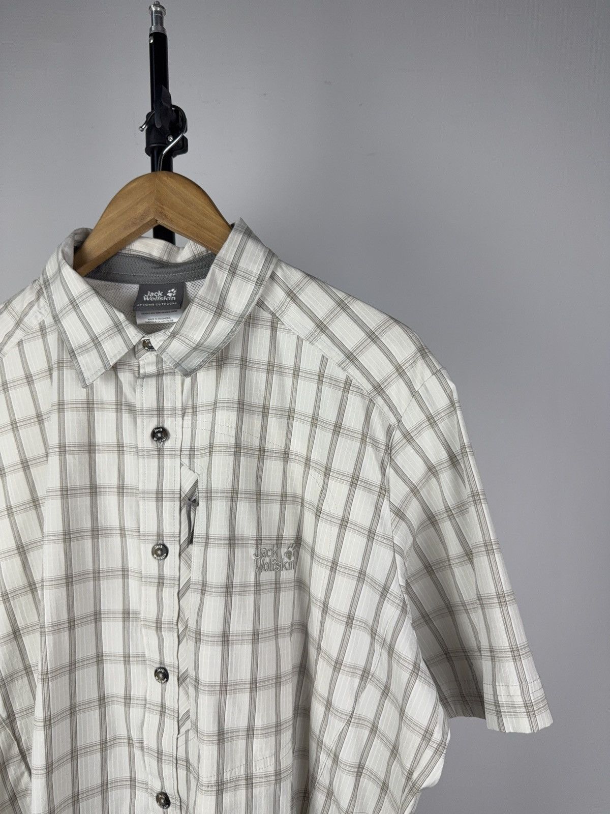 Jack Wolfskin Vintage 00s Outdoor Jack Wolfskin short sleeve Shirt Size US XL / EU 56 / 4 - 2 Thumbnail