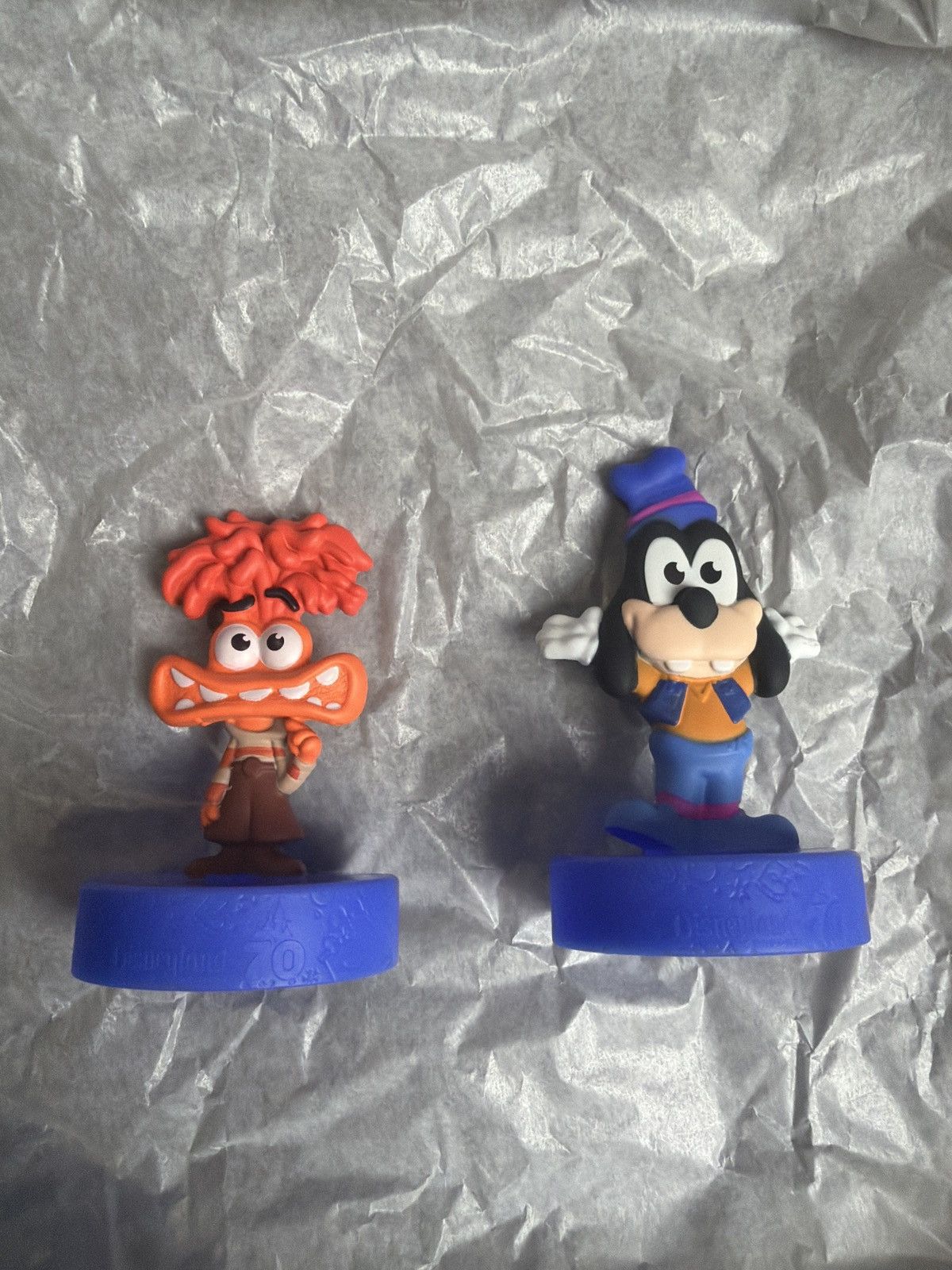 Disney 2025 McDonald’s Disneyland Resort Figures Size ONE SIZE - 2 Thumbnail