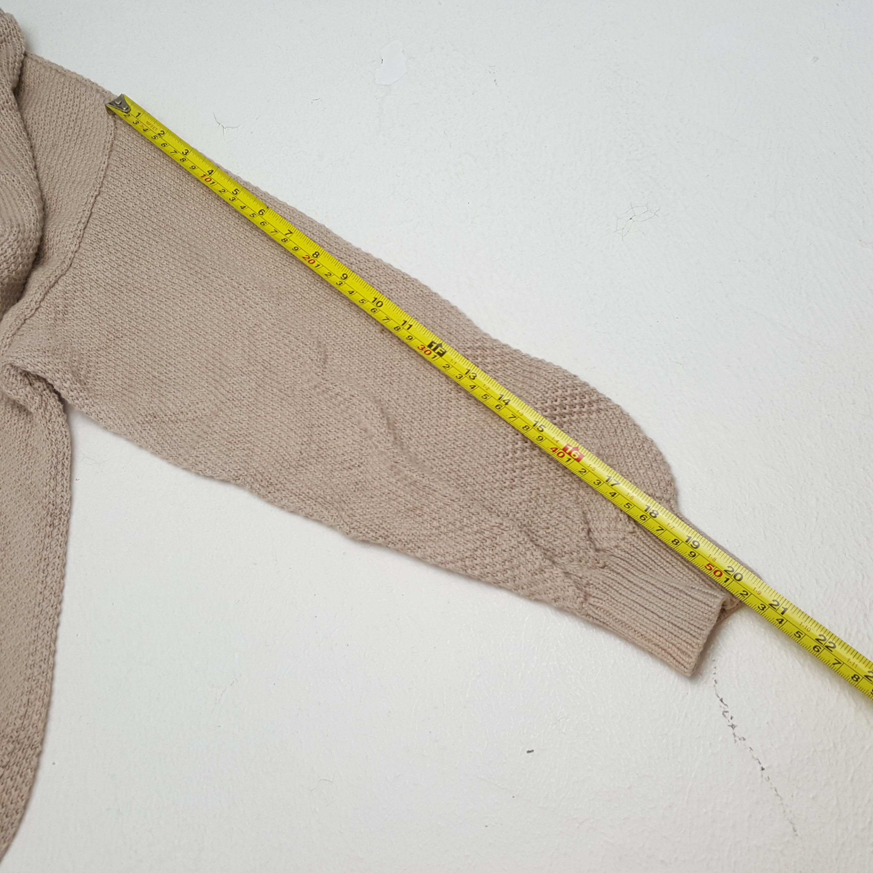 Japanese Brand × Uniqlo UNIQLO Japanese Brand Custom Skulls Style Knitwear Size US L / EU 52-54 / 3 - 5 Thumbnail