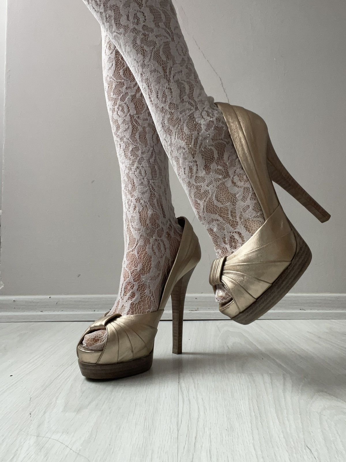 Fendi Fendi heels Size US 6.5 / IT 36.5 - 2 Thumbnail