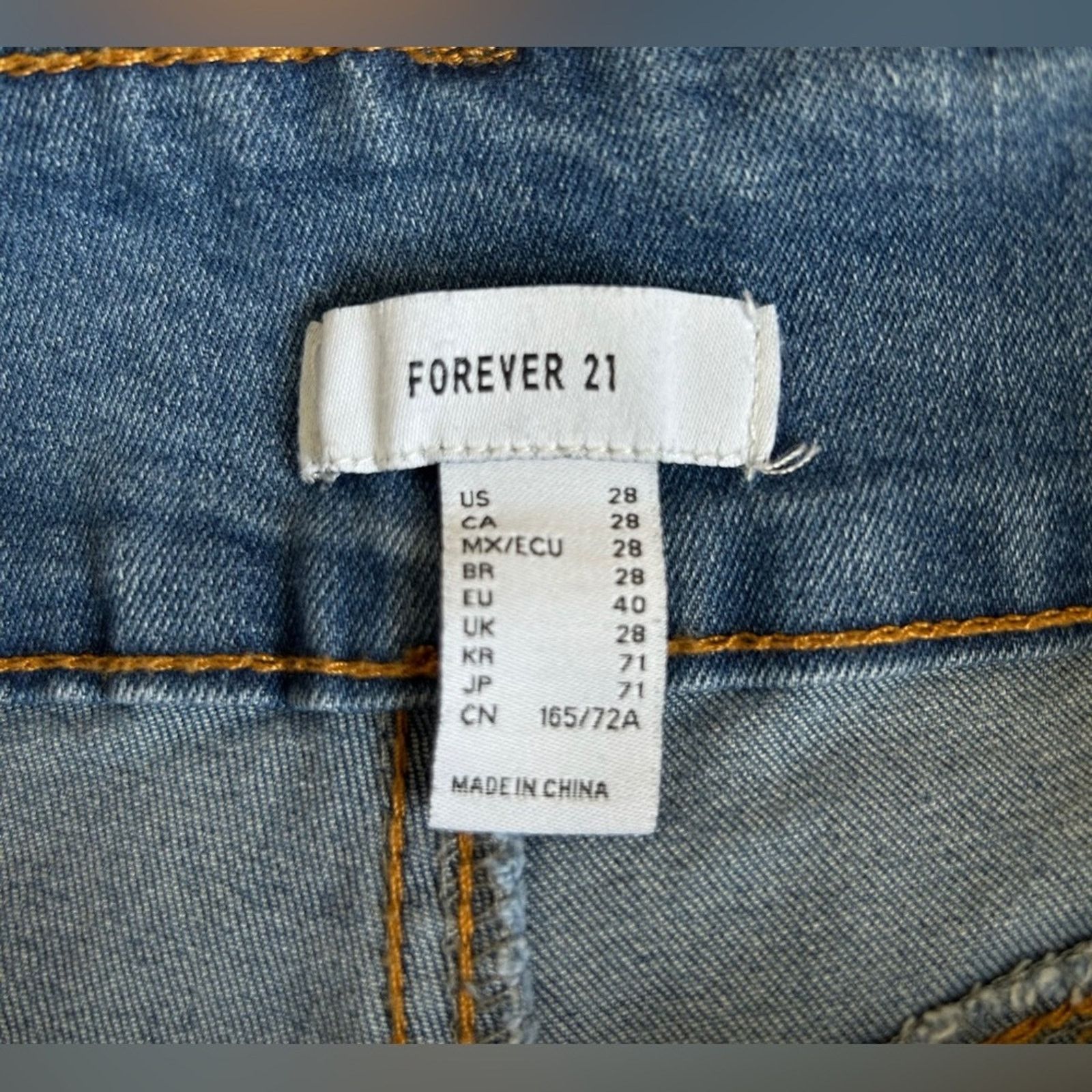 Forever 21 Forever 21 | Women's Juniors Denim Jean Cutoff Shorts | 28 Size 28" / US 6 / IT 42 - 3 Thumbnail