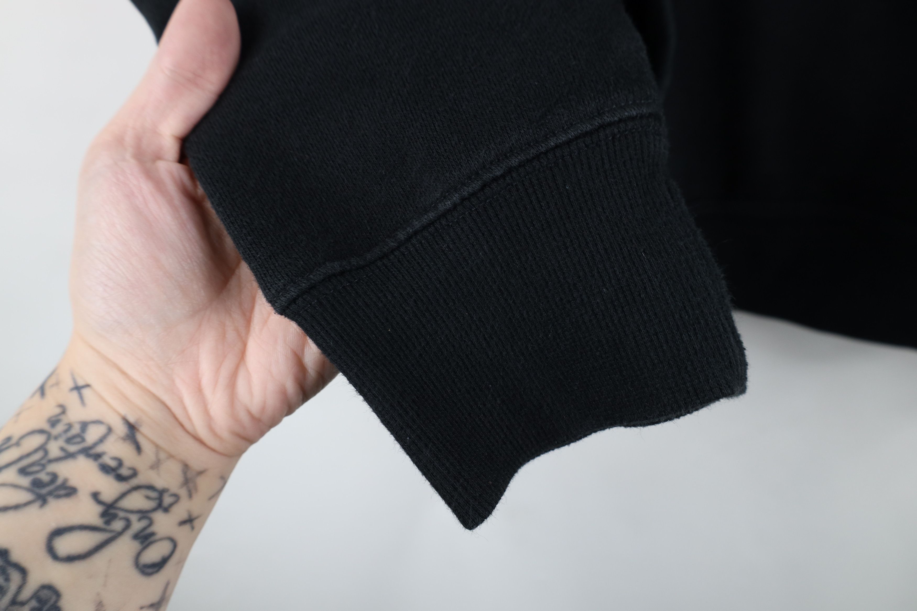 New Balance Vintage Y2K New Balance Monogram Hoodie Sweatshirt Black Size M / US 6-8 / IT 42-44 - 8 Thumbnail