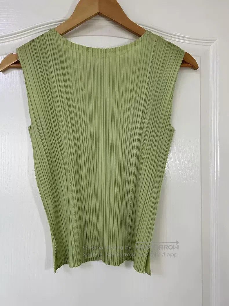 Issey Miyake Issey Miyake Green Vest Size L / US 10 / IT 46 - 2 Thumbnail