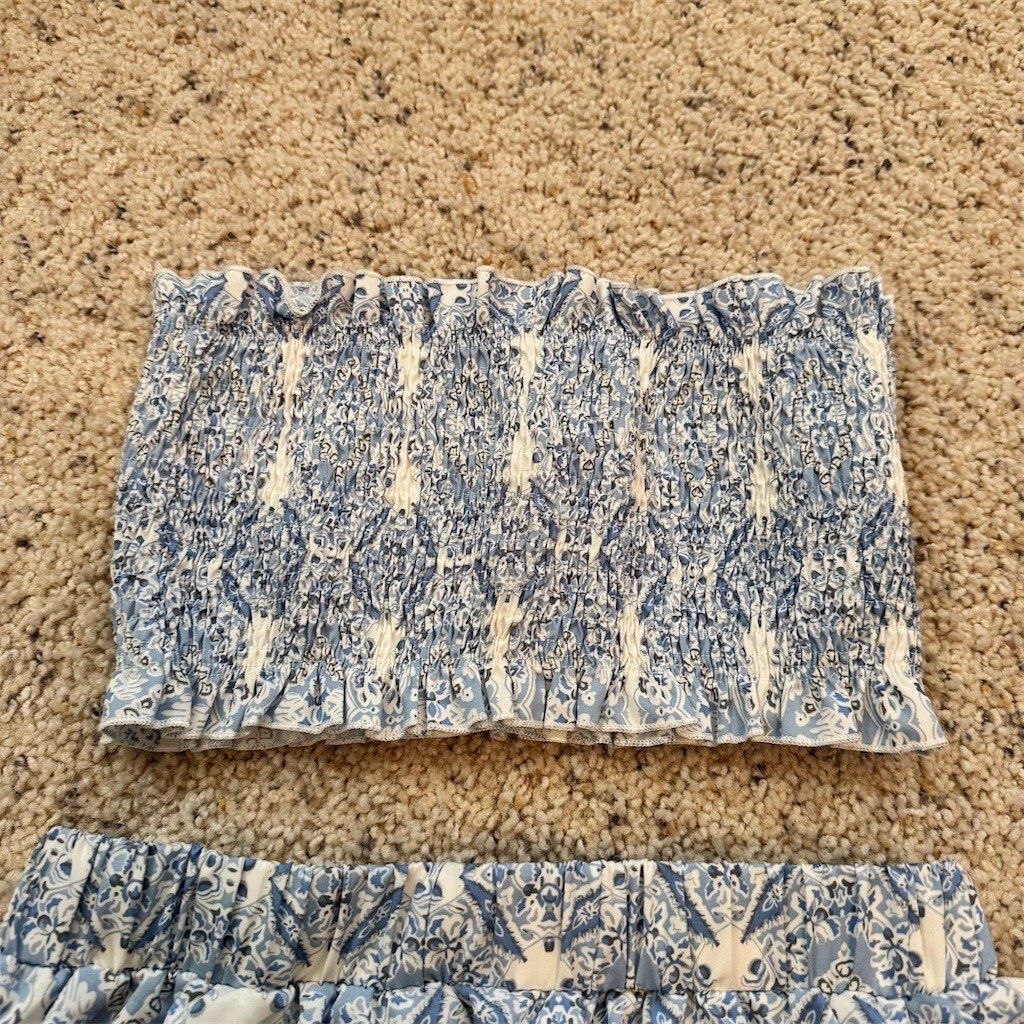 Shein SHEIN 2-Piece Set Womens Size S Blue Tile Print Bandeau Top Size S / US 4 / IT 40 - 3 Thumbnail