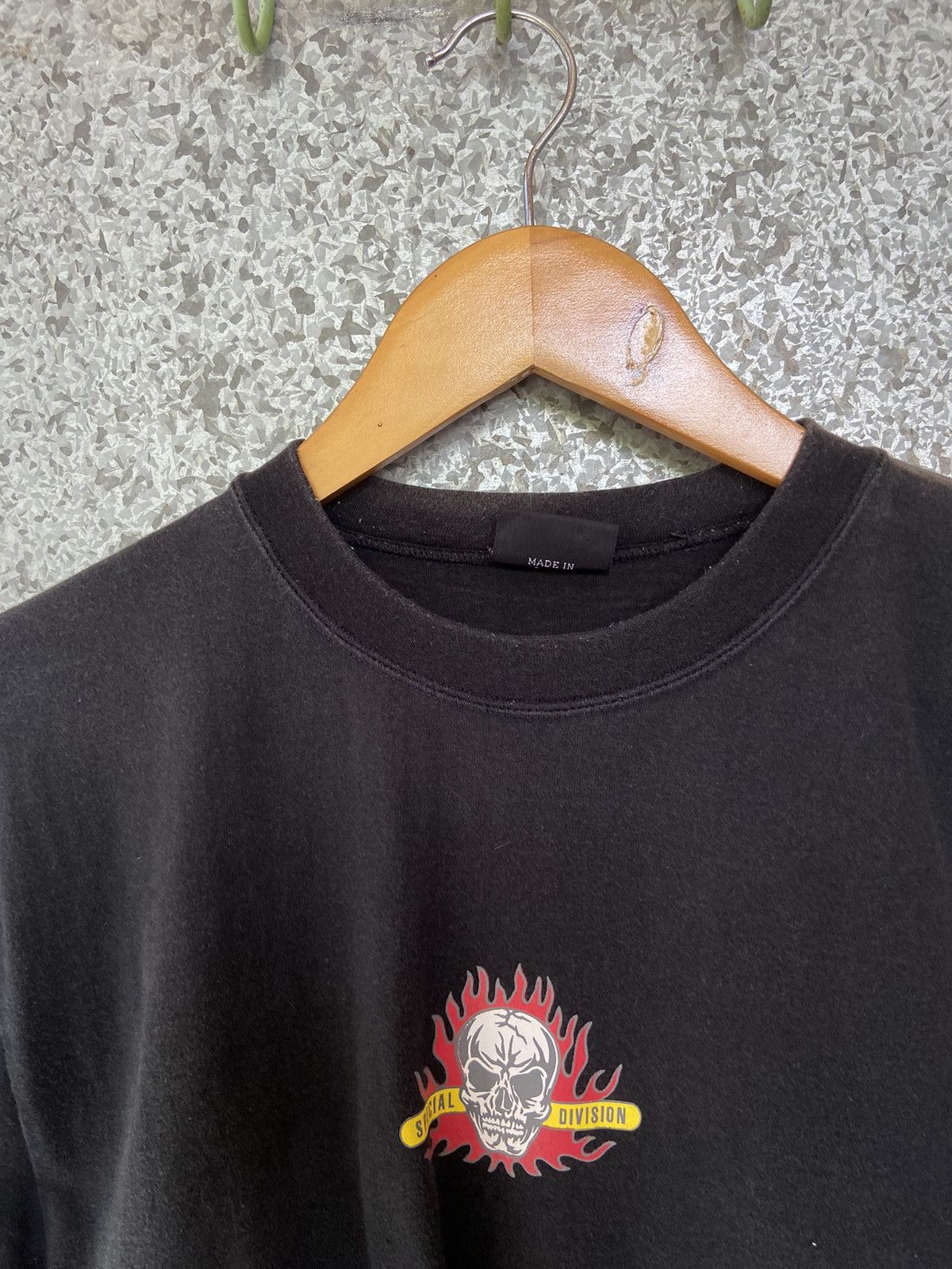 Hall Of Fame Hall of Fame t shirt First Custom Motorway sun faded Size US M / EU 48-50 / 2 - 6 Thumbnail