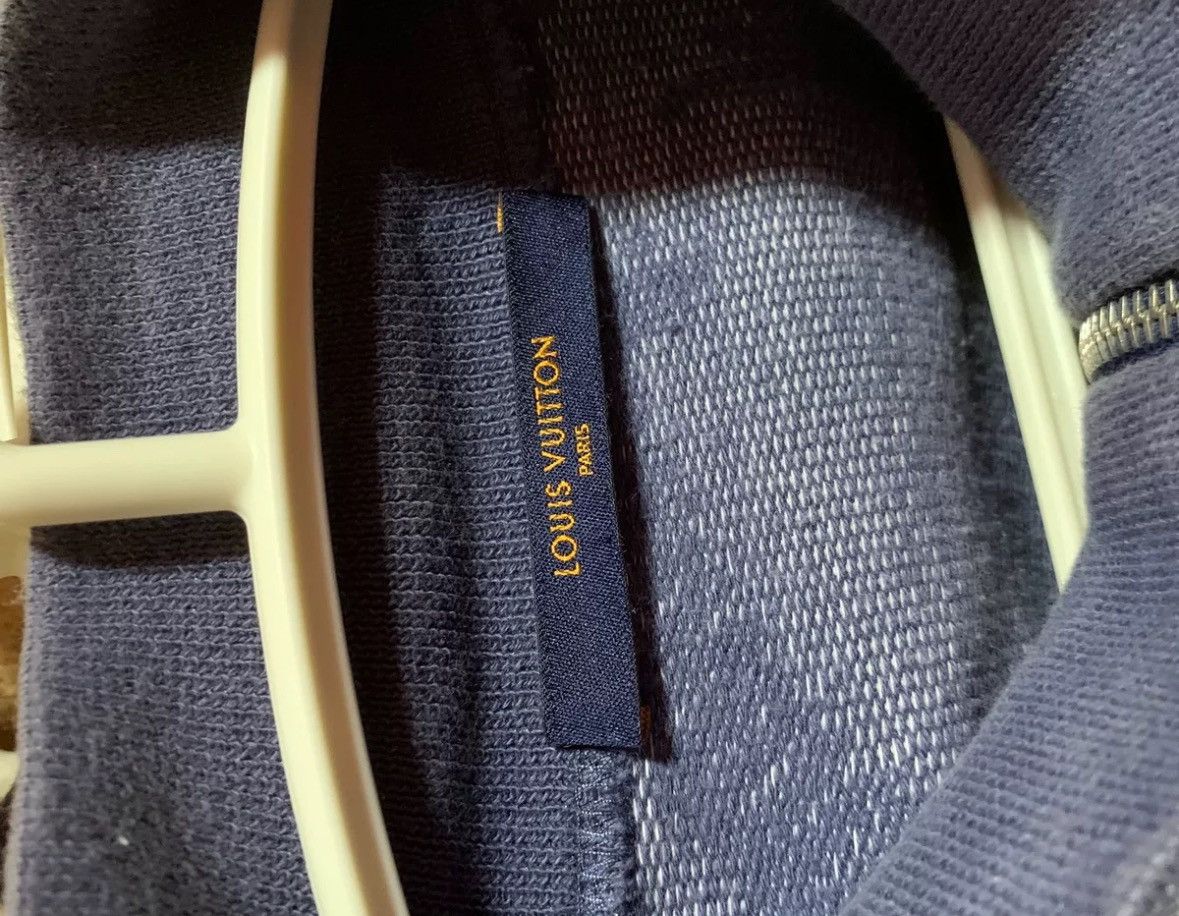 Louis Vuitton Louis Vuitton Full logo half zip hoodie Size US L / EU 52-54 / 3 - 4 Thumbnail