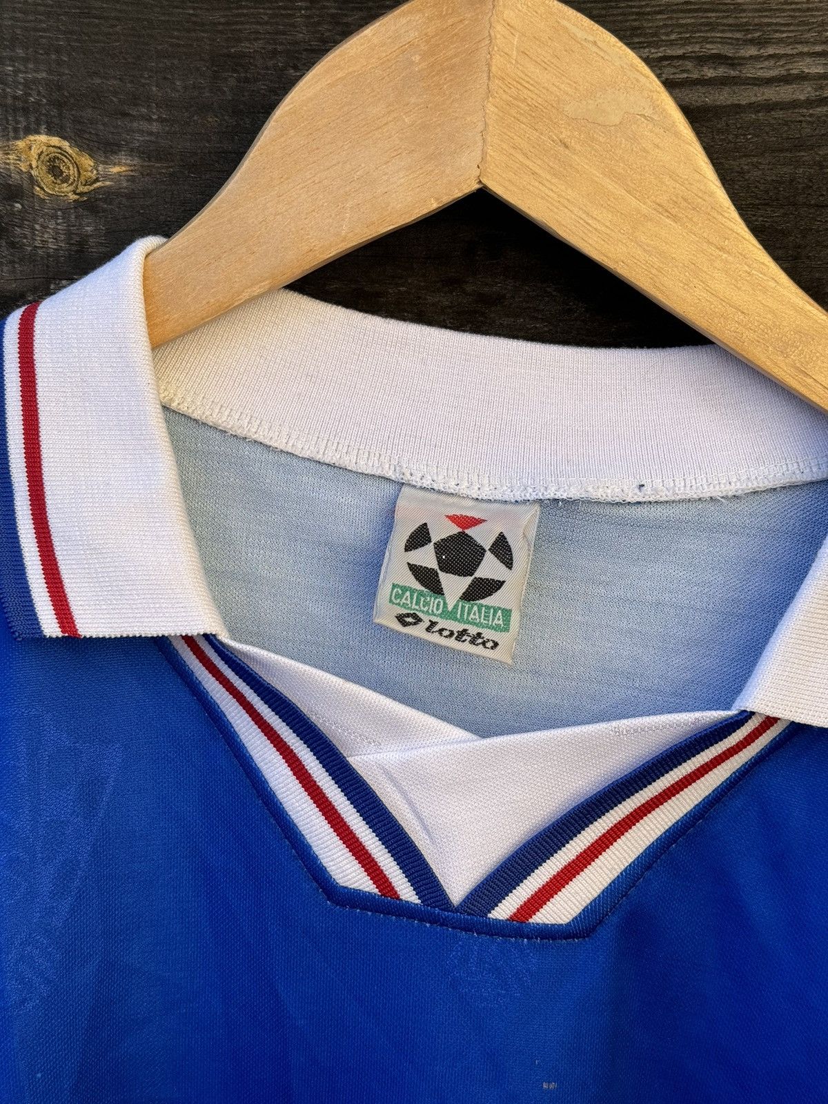 Lotto Sport 1998 Lotto Croatia #9 Suker vintage rare soccer jersey Size US M / EU 48-50 / 2 - 8 Thumbnail