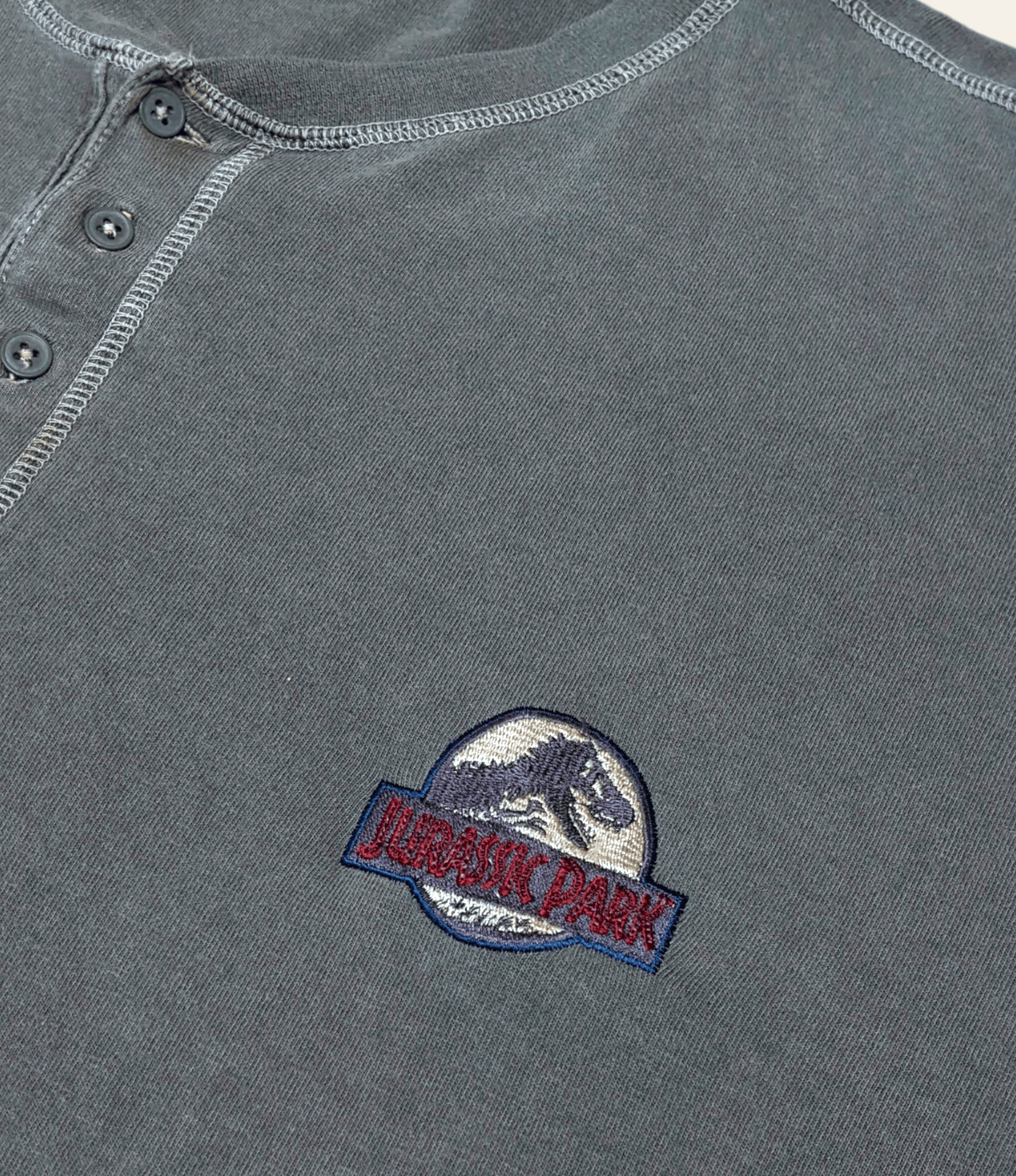 Universal Studios × Vintage Vintage 90s 1996 Jurassic Park Movie Promo T shirt Size US XL / EU 56 / 4 - 4 Thumbnail