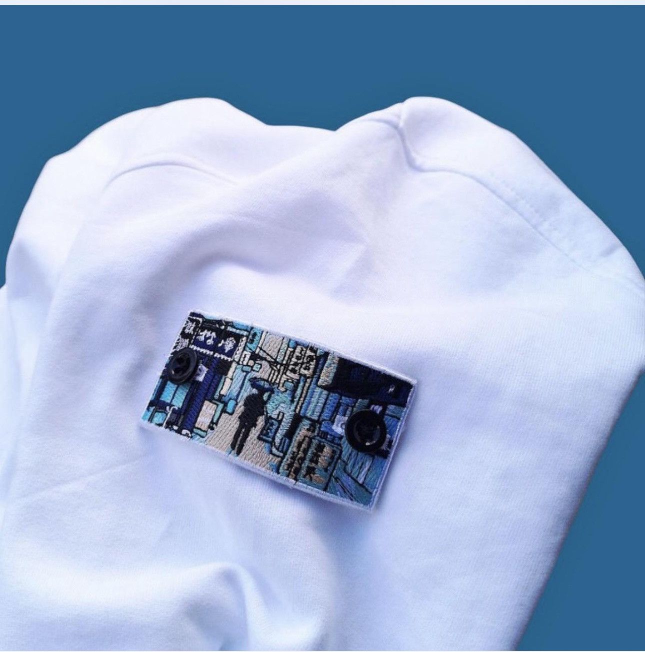 image of “Japan” Zip Up Derschutze X Erin Nicholls White, Men's (Size Medium)