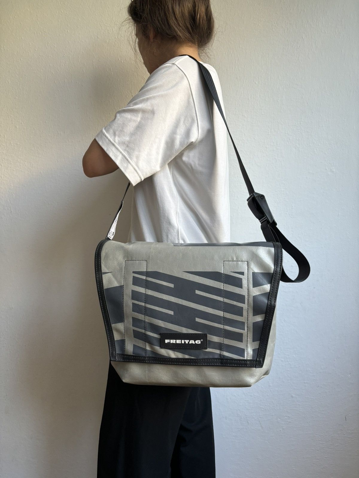 Freitag FREITAG F12 Dragnet Grey Pvc MESSENGER Cycling Bag Rare | Grailed