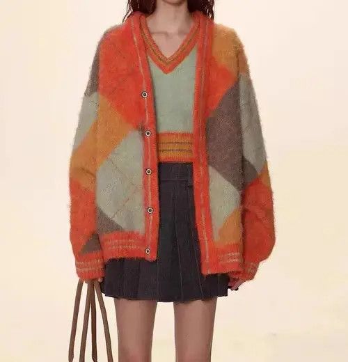 Japanese Brand Retro contrasting diamond V-neck knitted cardigan sweater Size M / US 6-8 / IT 42-44 - 2 Thumbnail