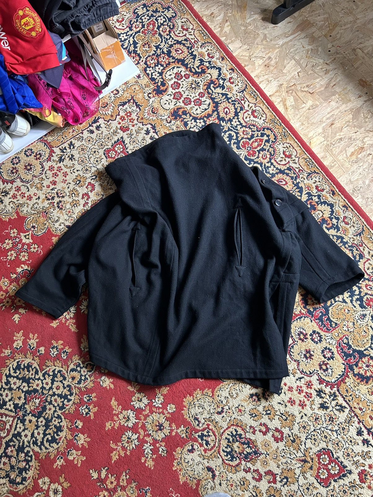 Yohji Yamamoto Archive Yohji Yamamoto coat very rate item avangarde Size US M / EU 48-50 / 2 - 1 Thumbnail