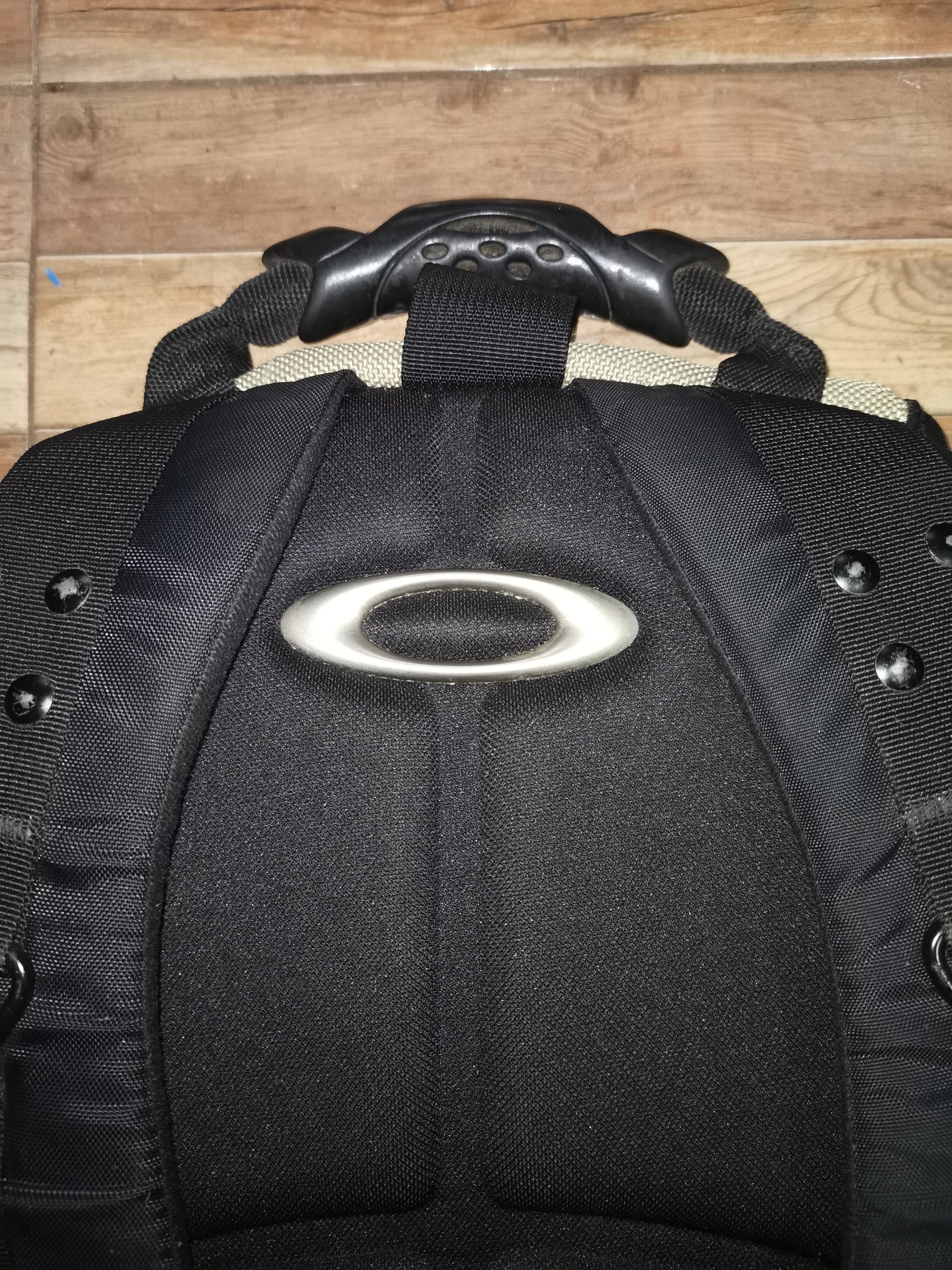 Oakley × Vintage 2000s Oakley Icon 2.0 Backpack Vintage Bag Sandbag Tactical Size ONE SIZE - 13 Thumbnail