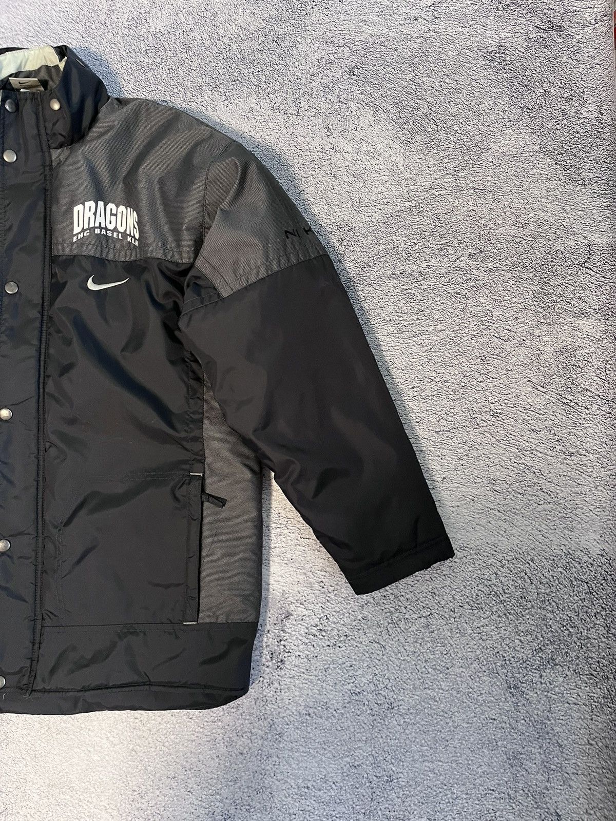 Nike Nike Kids Boys Jacket Dragons EHC Basel KLH Hockey Vintage Size US XS / EU 42 / 0 - 4 Thumbnail