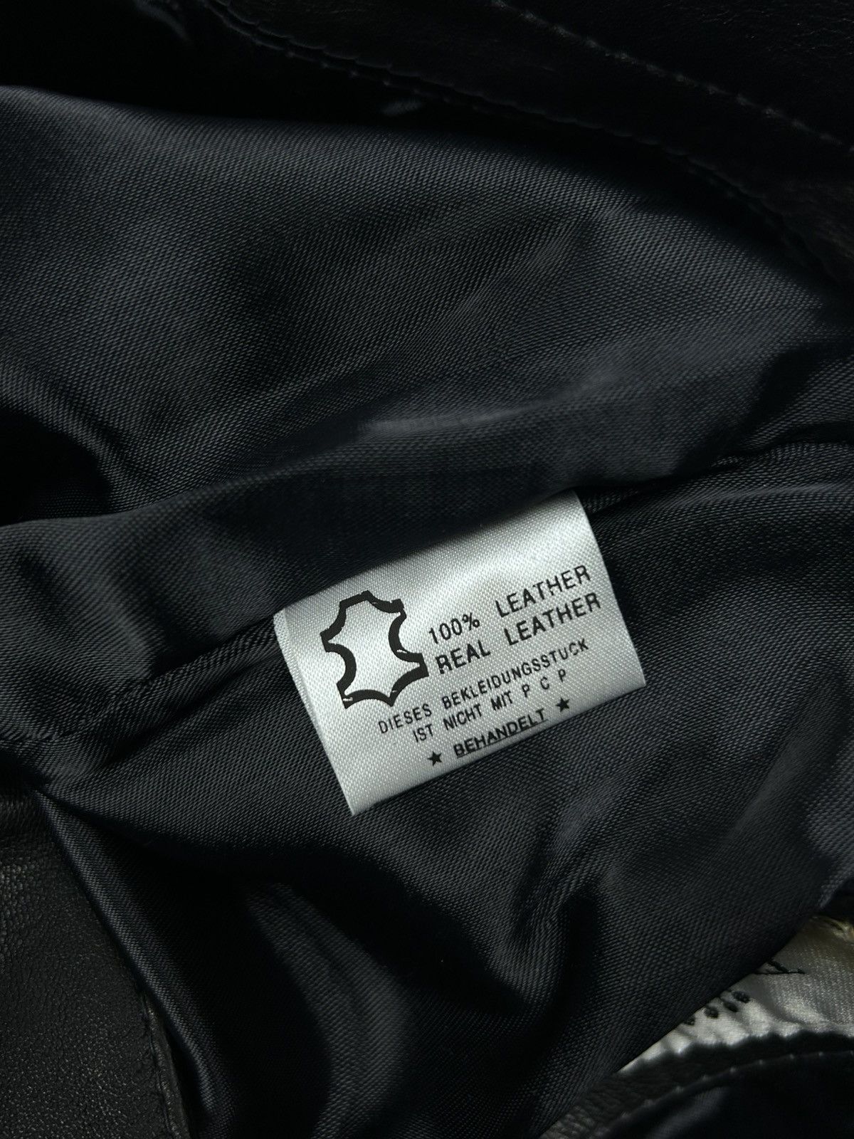 Genuine Leather Vintage The King Black Genuine Leather Pants Avant Garde Y2K Size US 33 - 17 Thumbnail