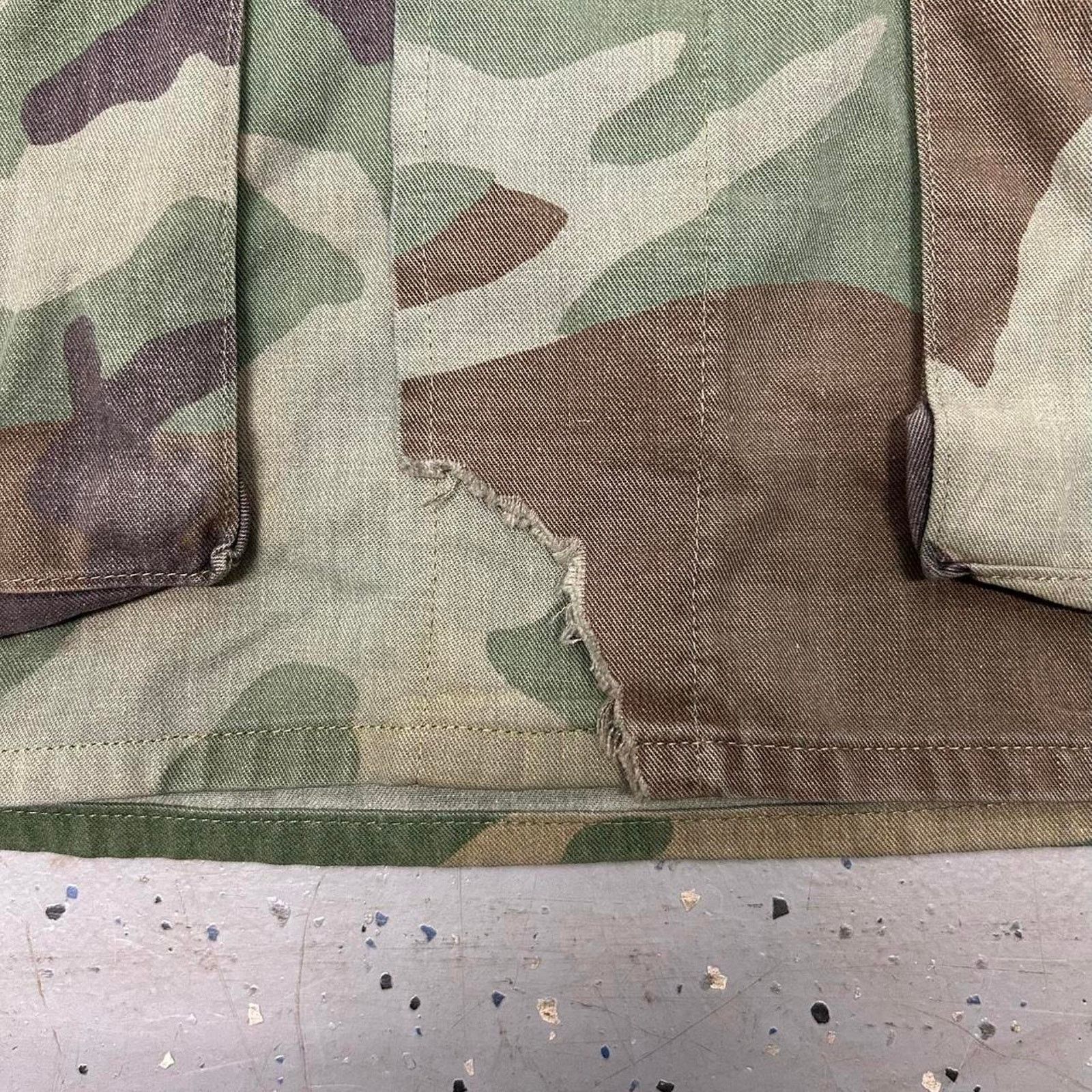 Other Vtg military camo button shirt Size US L / EU 52-54 / 3 - 6 Thumbnail