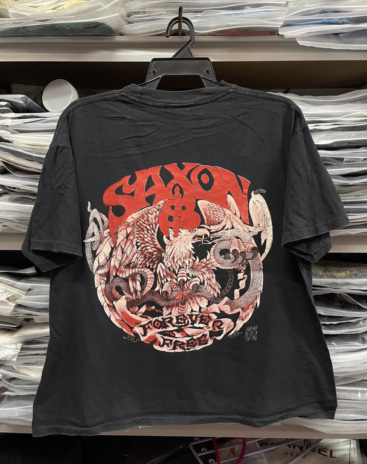 Band Tees Bootleg Saxon Forever Free🔥🔥🔥 Size US L / EU 52-54 / 3 - 9 Thumbnail