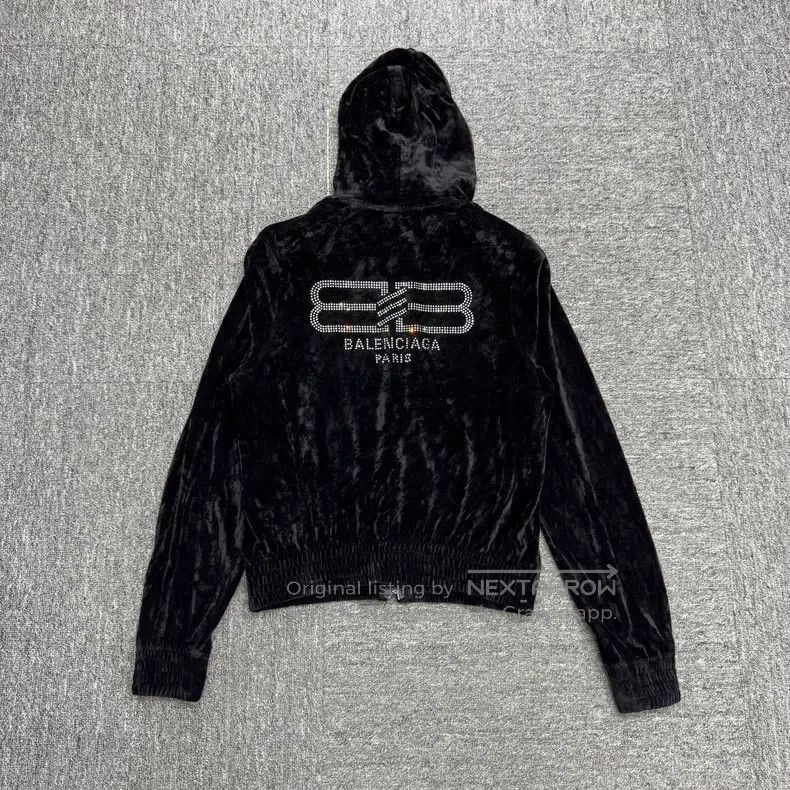 Balenciaga Balenciaga Crystal Letter Velvet Hoodie Size XS / US 0-2 / IT 36-38 - 5 Thumbnail