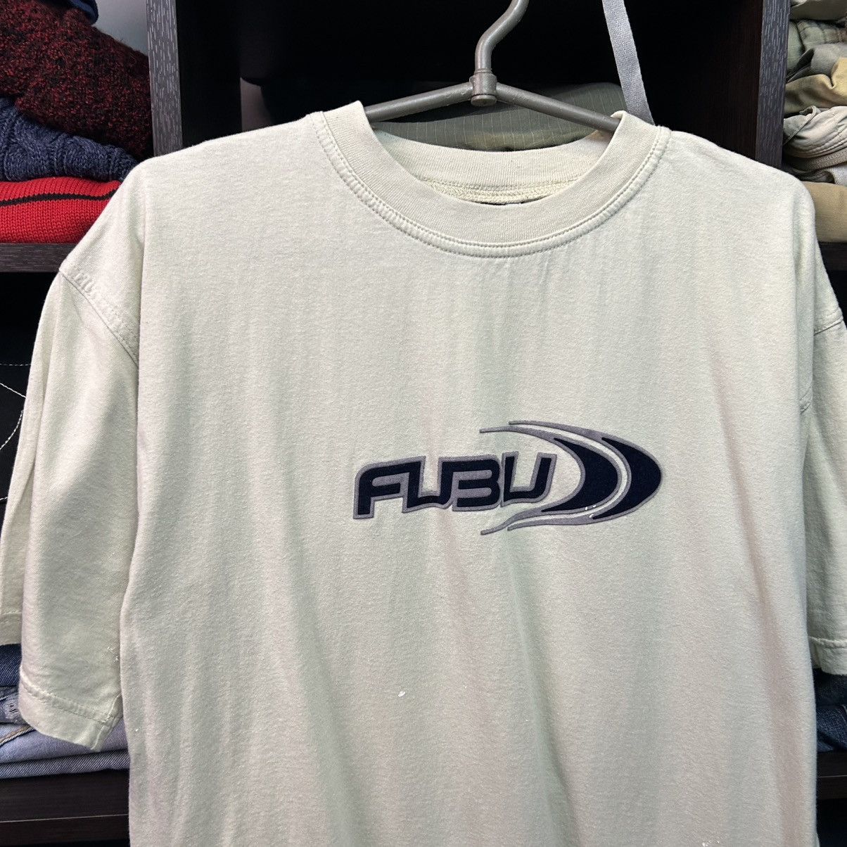 Fubu Vintage Fubu Big Logo Streetwear 90’s surf tee size M Size US M / EU 48-50 / 2 - 2 Thumbnail