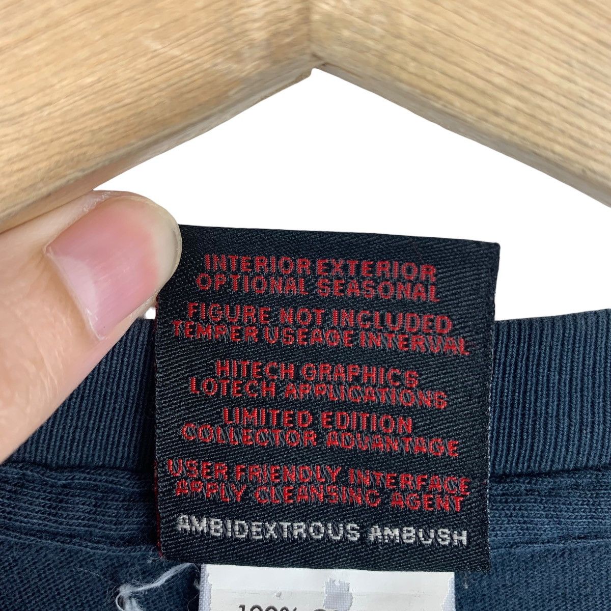 Japanese Brand × Vintage Vintage FUTURA LABORATORIES japanesebrand printed tee Size US M / EU 48-50 / 2 - 11 Thumbnail