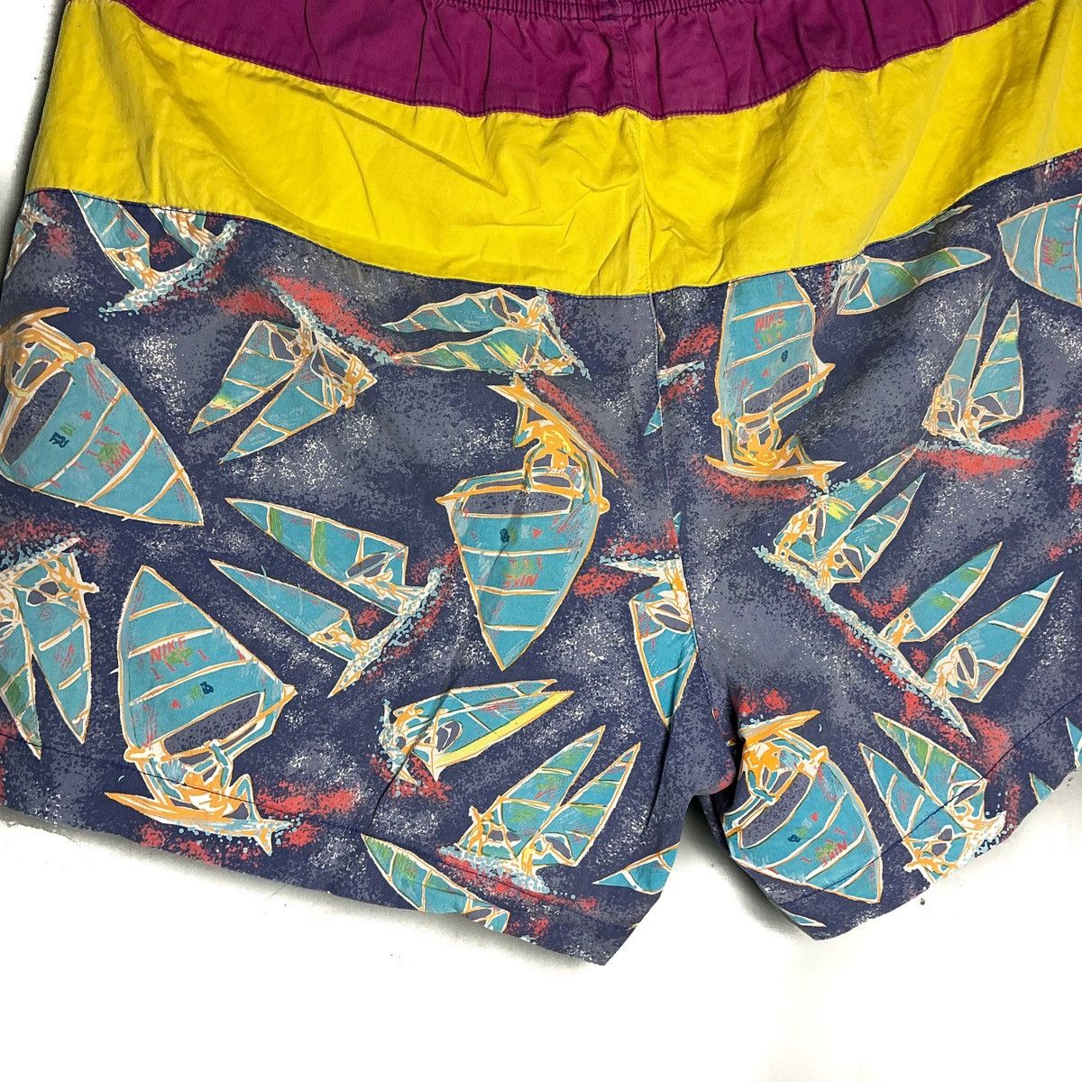 Nike Vintage 90s nike shortpants Size US 32 / EU 48 - 5 Thumbnail