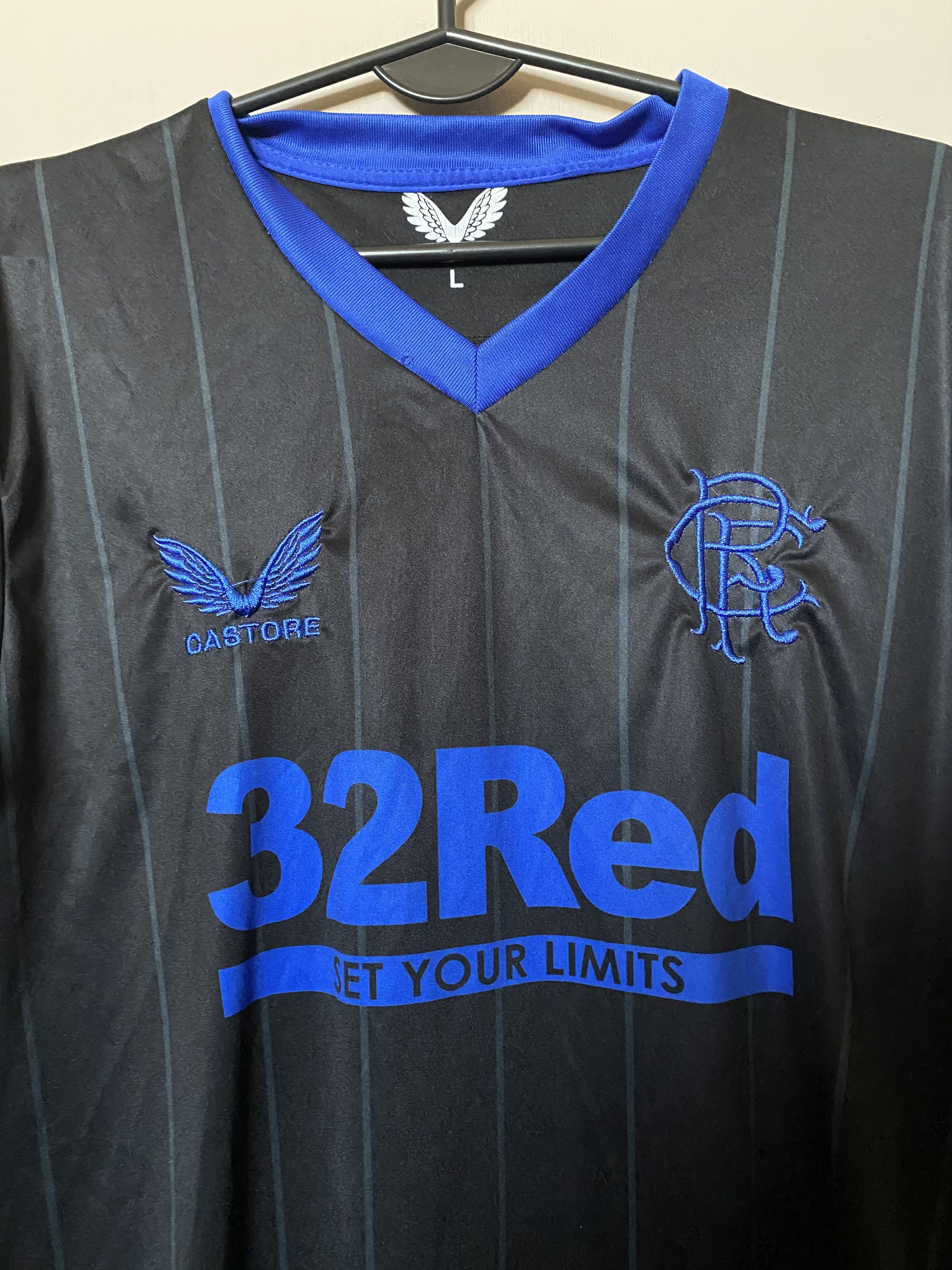 Castore GLASGOW RANGERS F.C. 2022 - Castore - L - UNIQUE Size US L / EU 52-54 / 3 - 3 Thumbnail