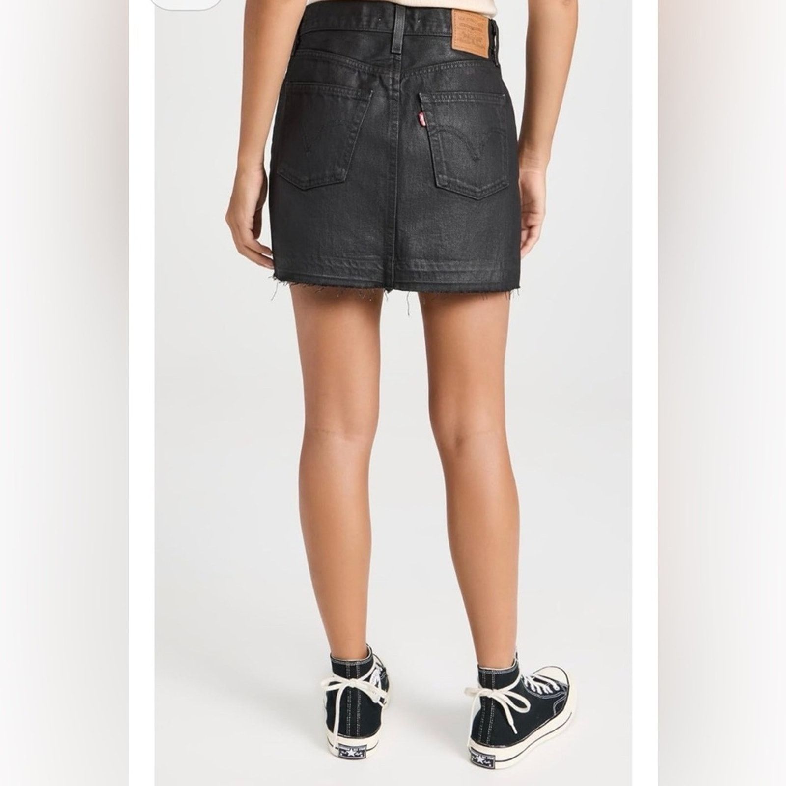 Levi's New Levi's Icon Black Leather look Mini Skirt size 25 Size 25" / US 0 / IT 36 - 2 Thumbnail