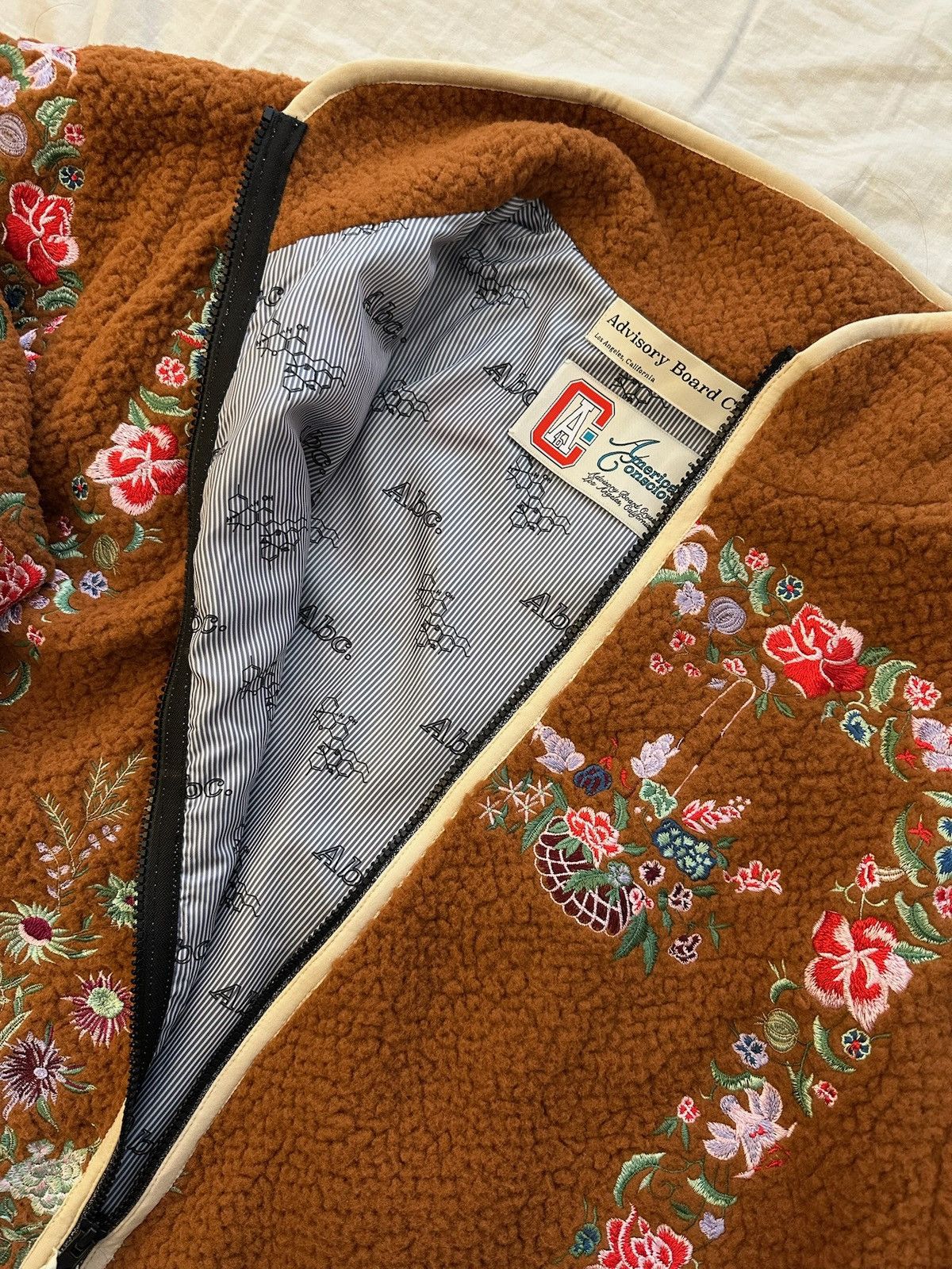 Advisory Board Crystals Advisory Board Crystals Floral Embroidered Fleece Zip-Up L Size US L / EU 52-54 / 3 - 3 Thumbnail