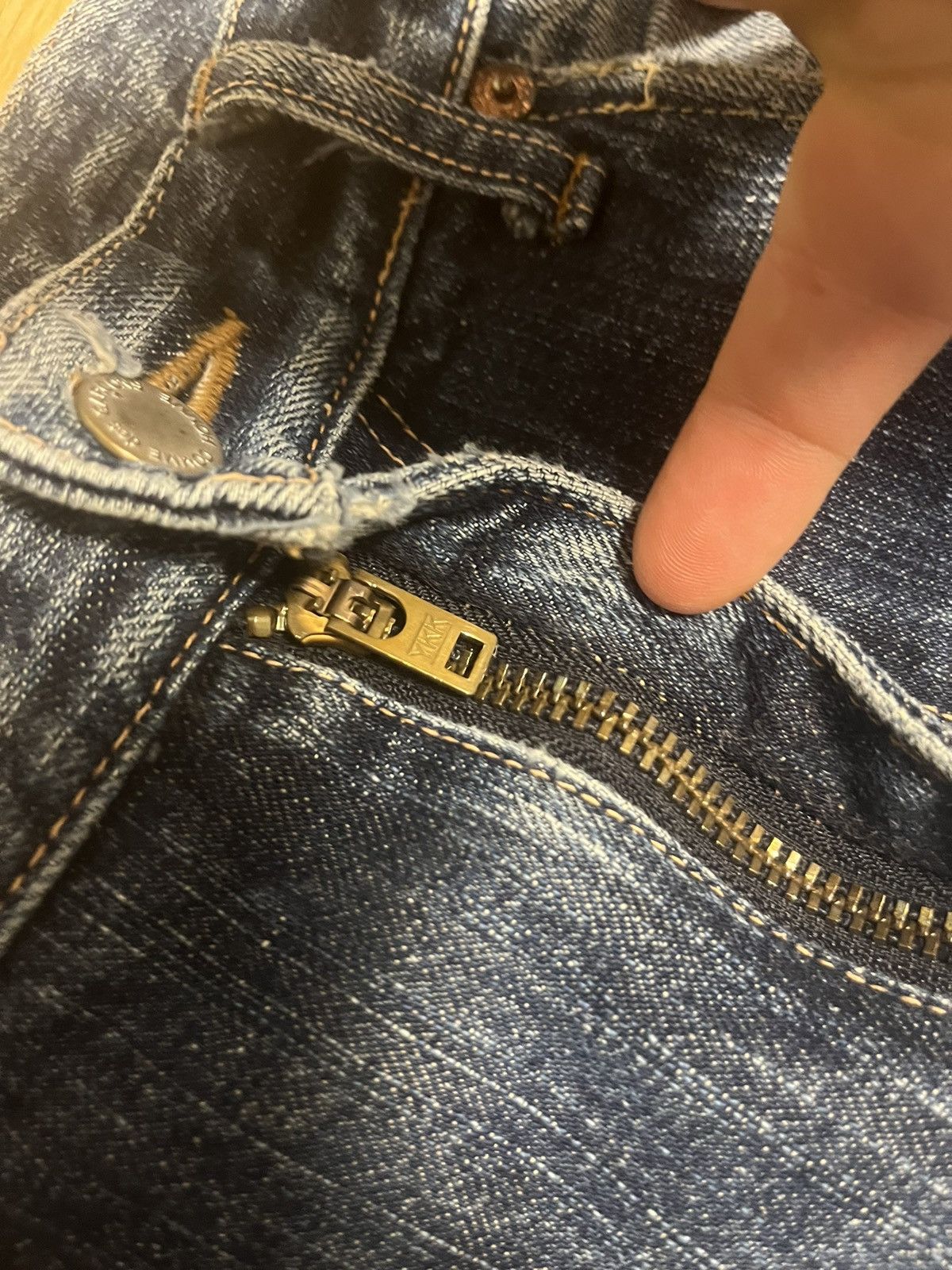 Comme des Garcons QUICK SALE‼️AD2003 COMME des GARÇONS Homme washedJeans Size US 31 - 7 Thumbnail