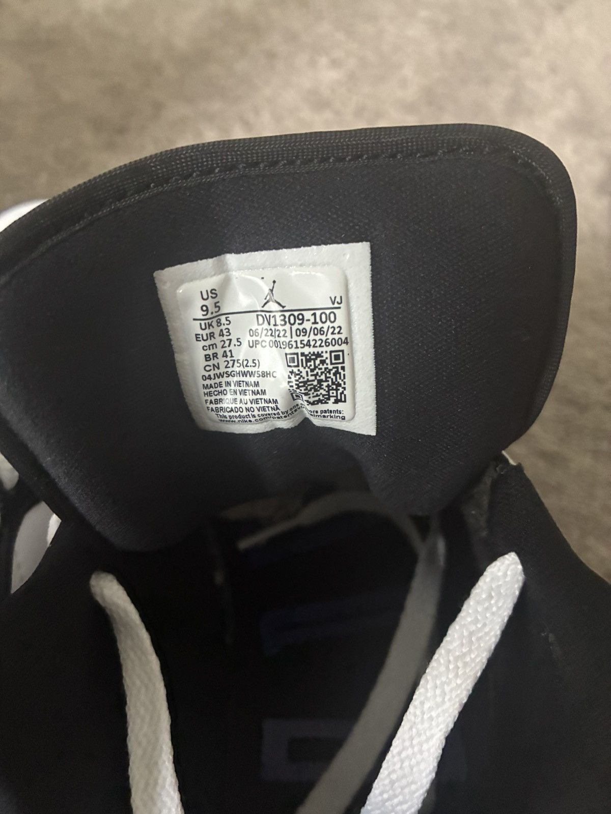 Jordan Brand Jordan 1 Low SE Concord Sz. 9.5 Men’s $65 Size US 9.5 / EU 42-43 - 6 Thumbnail