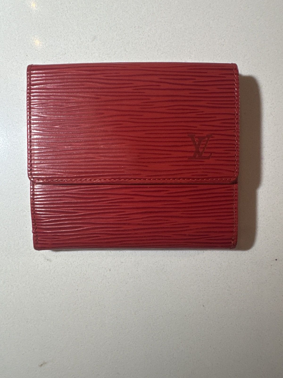 Louis Vuitton men’s epi leather billfold Size ONE SIZE - 1 Thumbnail